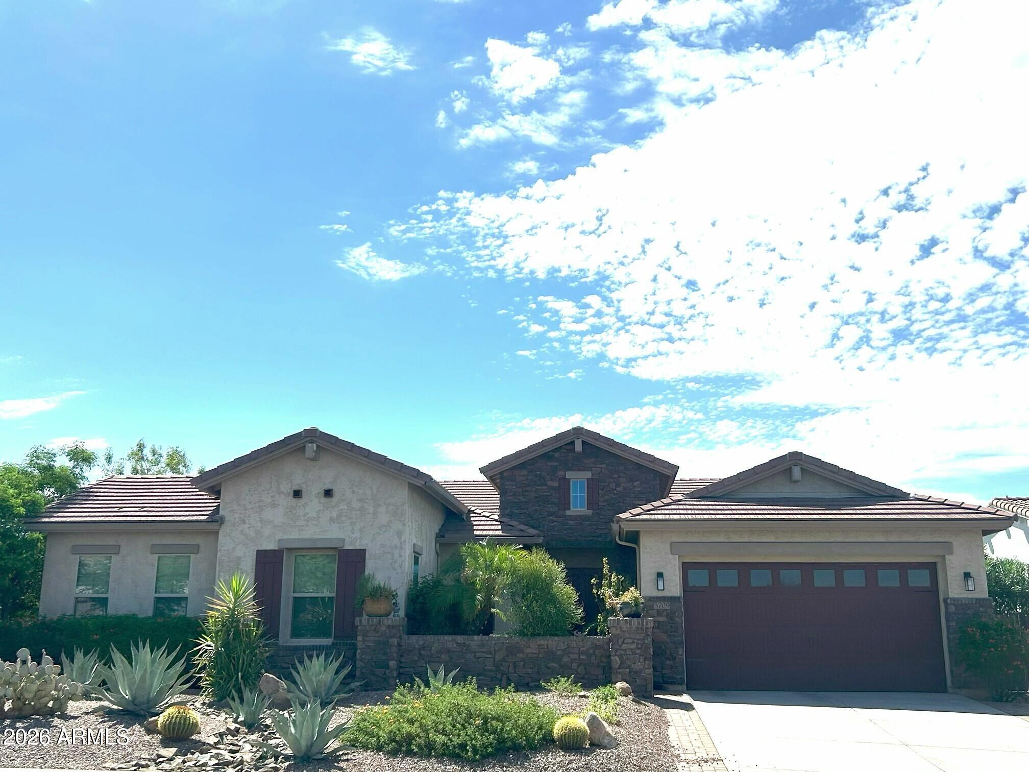 5709 E Parnell Drive — photo