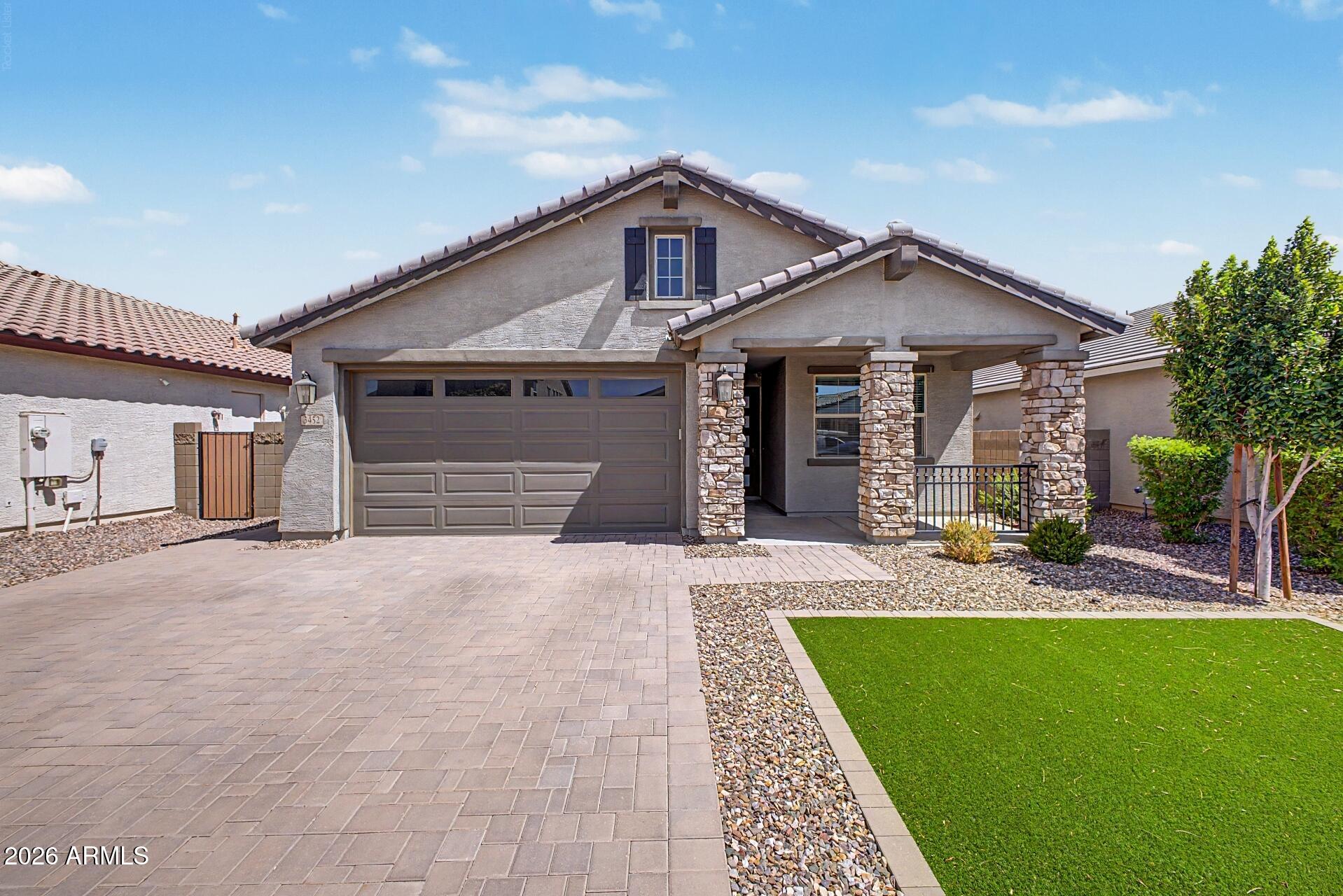 3452 W Dreamy Draw Drive — photo
