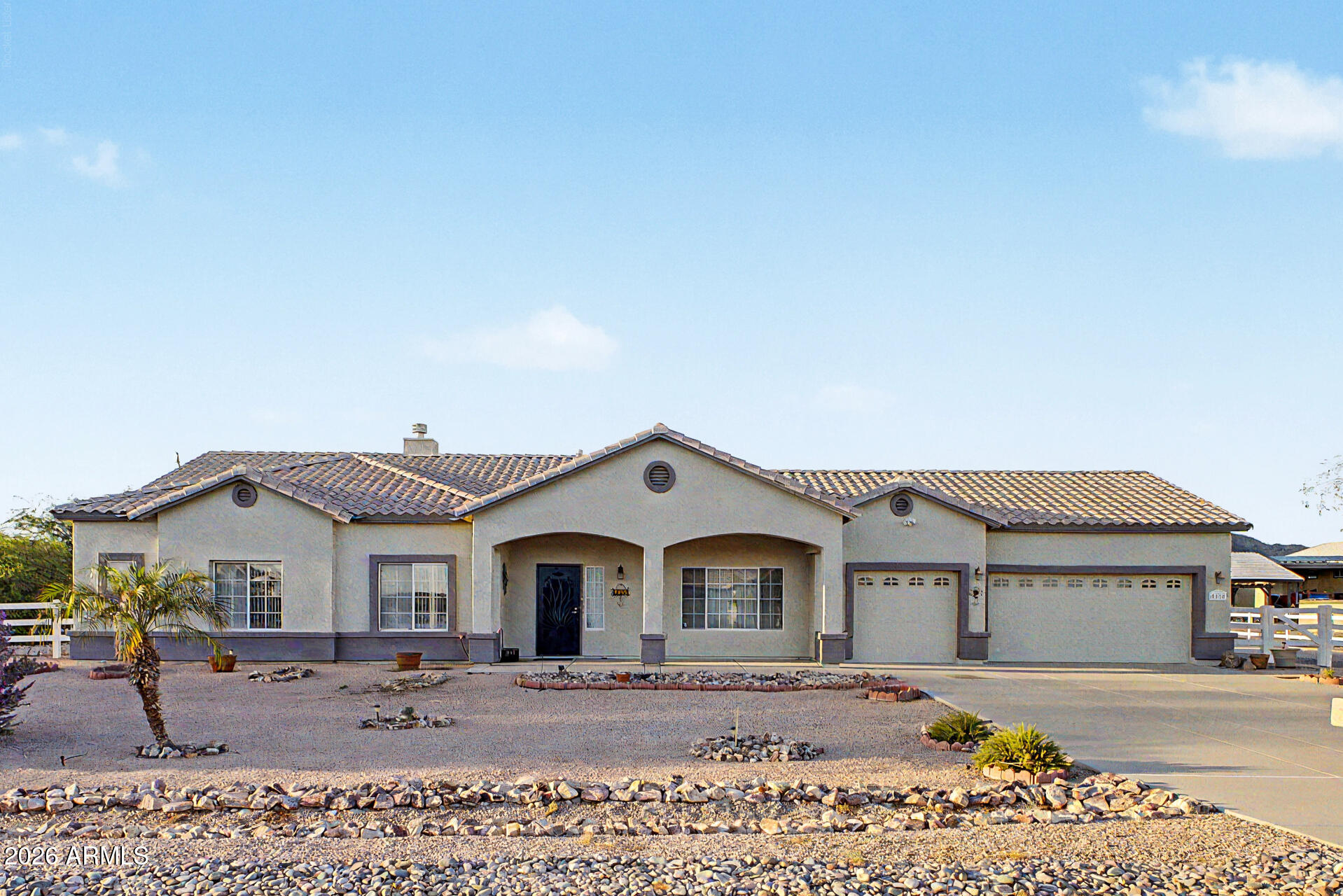 9468 W Bartle Drive — photo