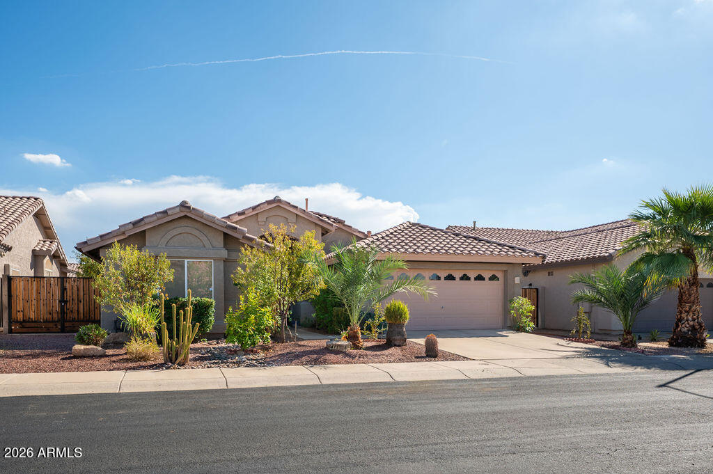 4119 W Potter Drive — photo