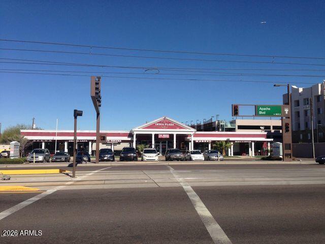 1878 E Apache Boulevard — photo