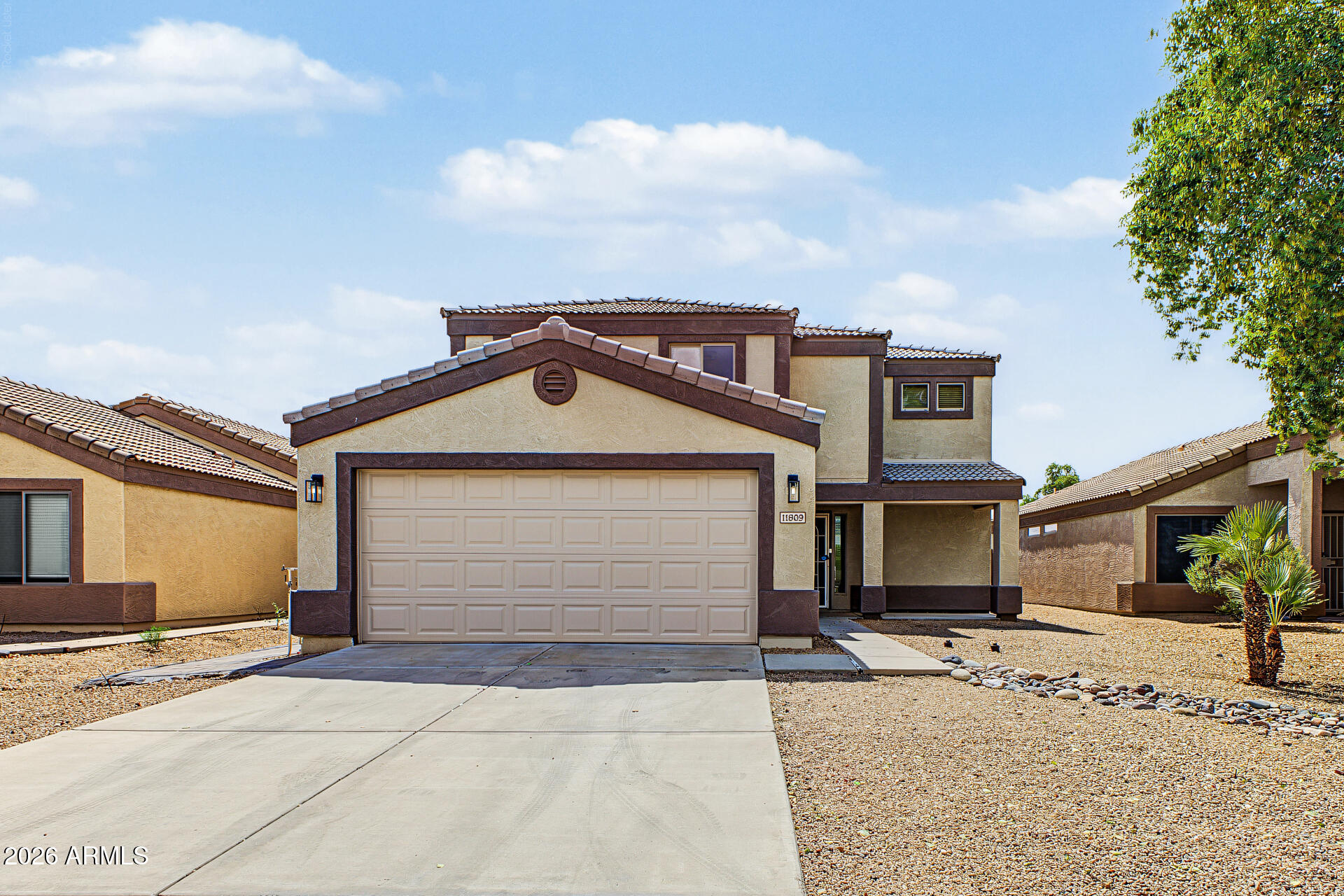 11809 W Maui Lane — photo