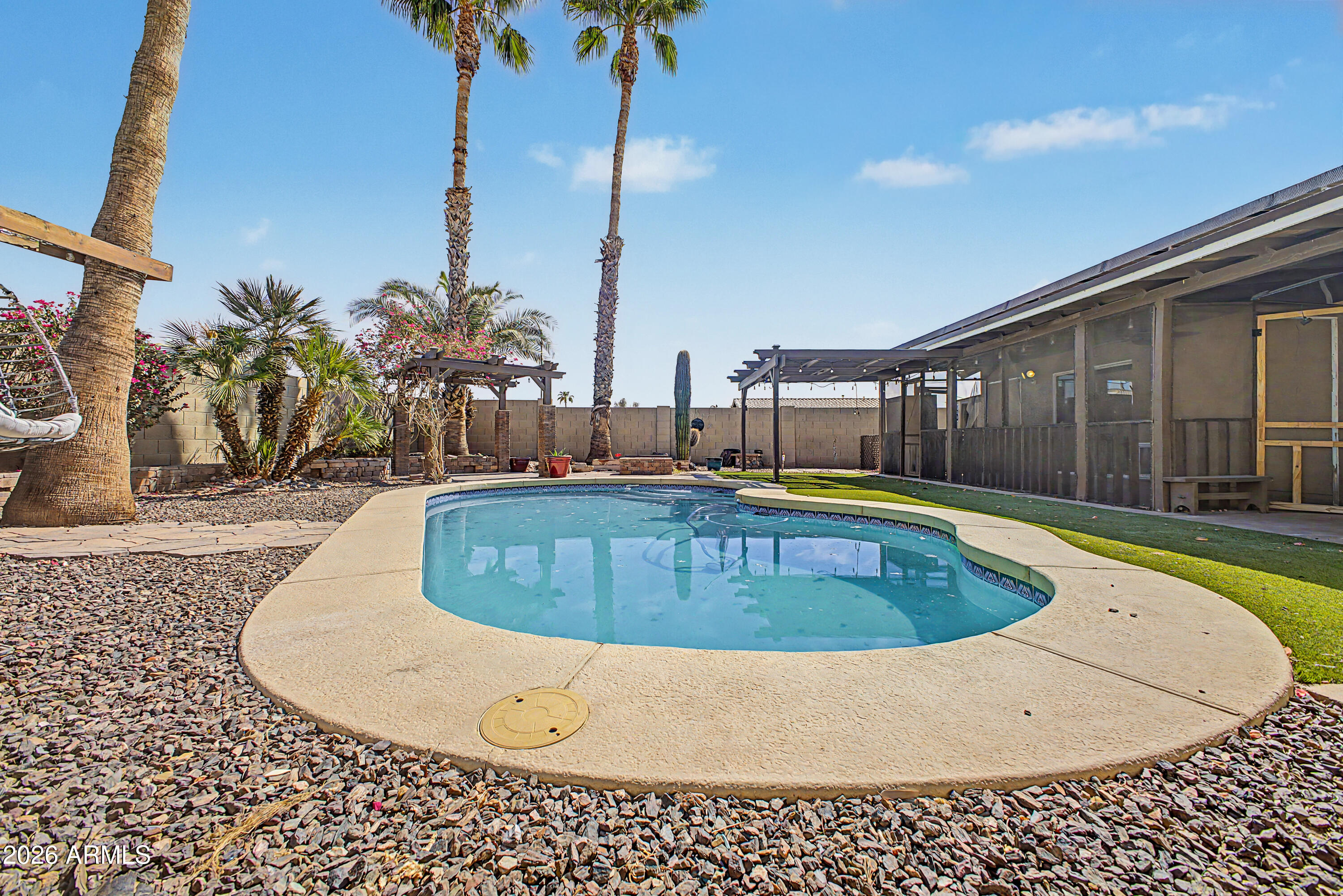 16110 W Jackson Street — photo
