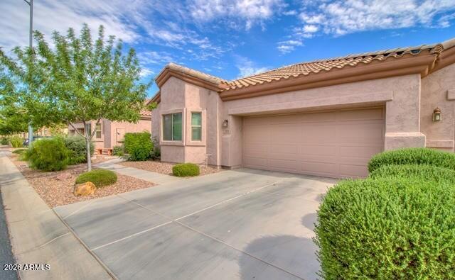 1571 E Melrose Drive — photo