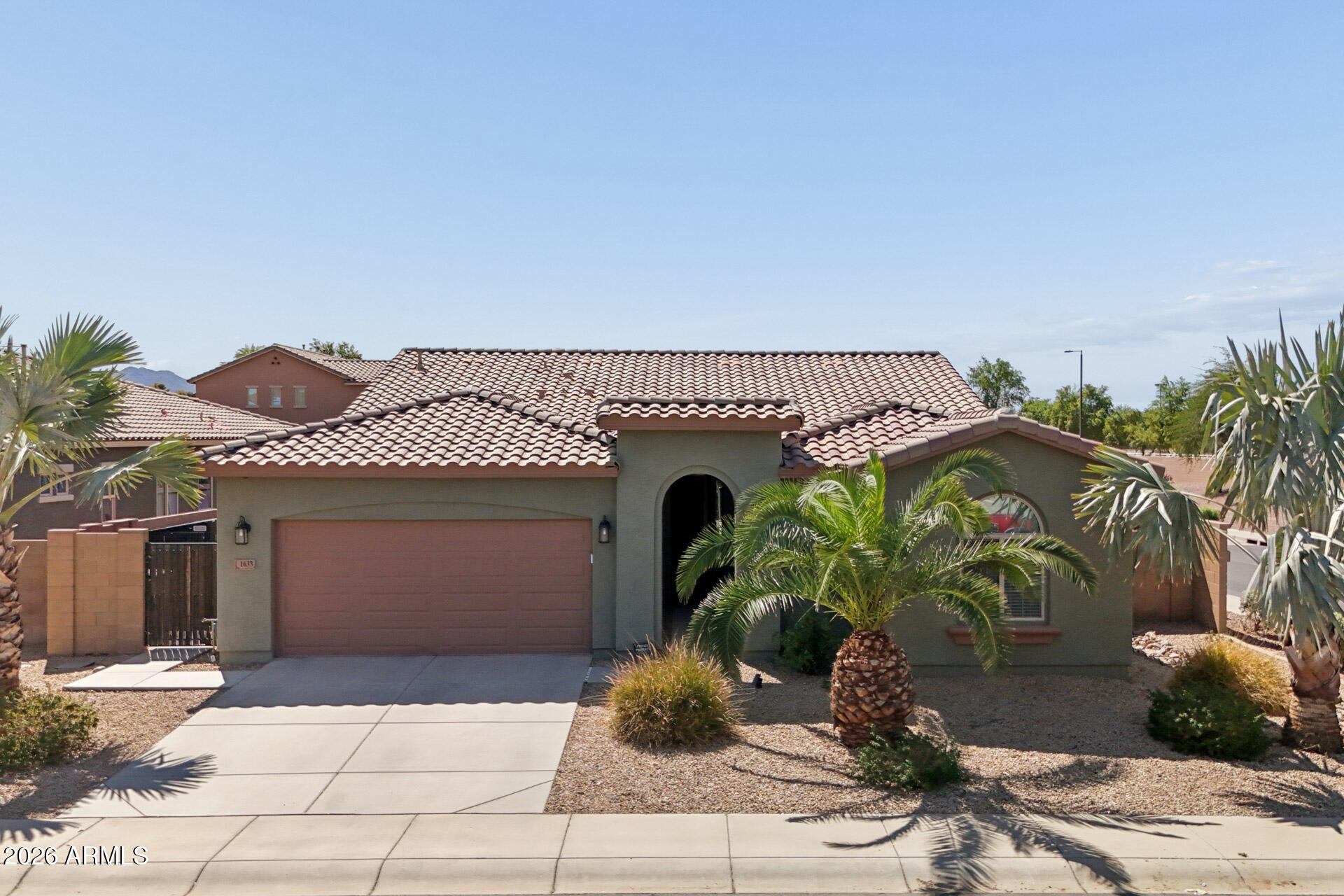 1633 E Nightingale Lane — photo