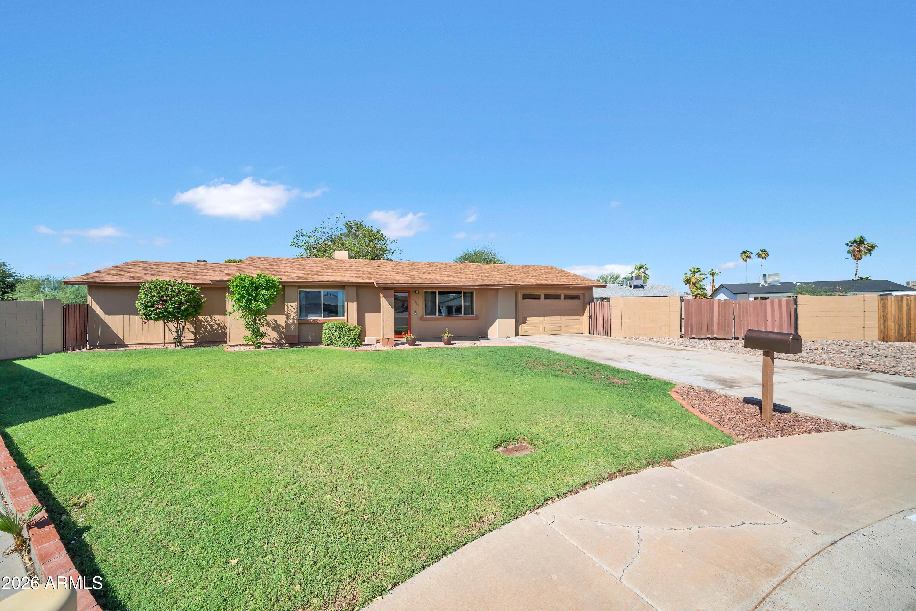 3144 W Michelle Drive — photo
