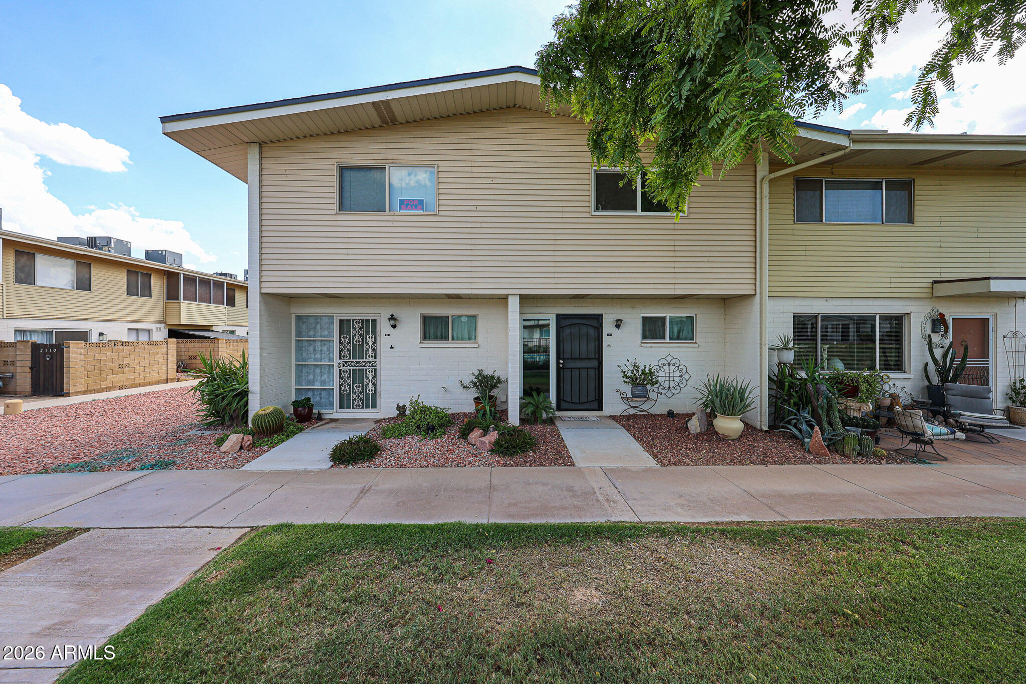 8211 E Garfield Street J12 — photo