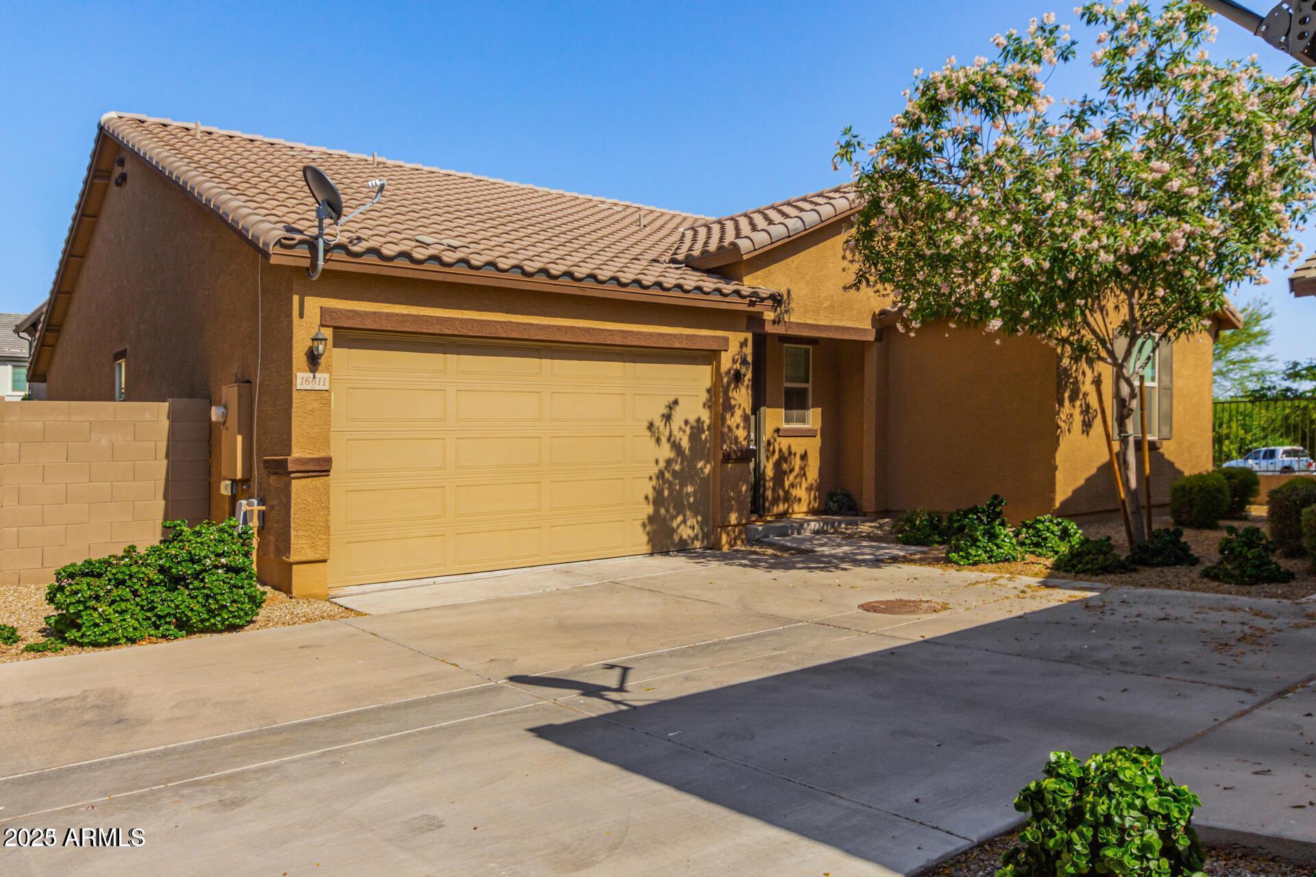 16611 W Sierra Street — photo