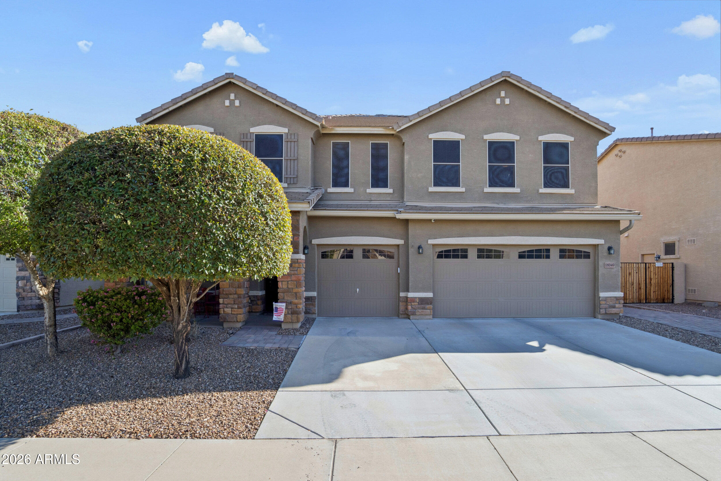 18049 W Ivy Lane — photo