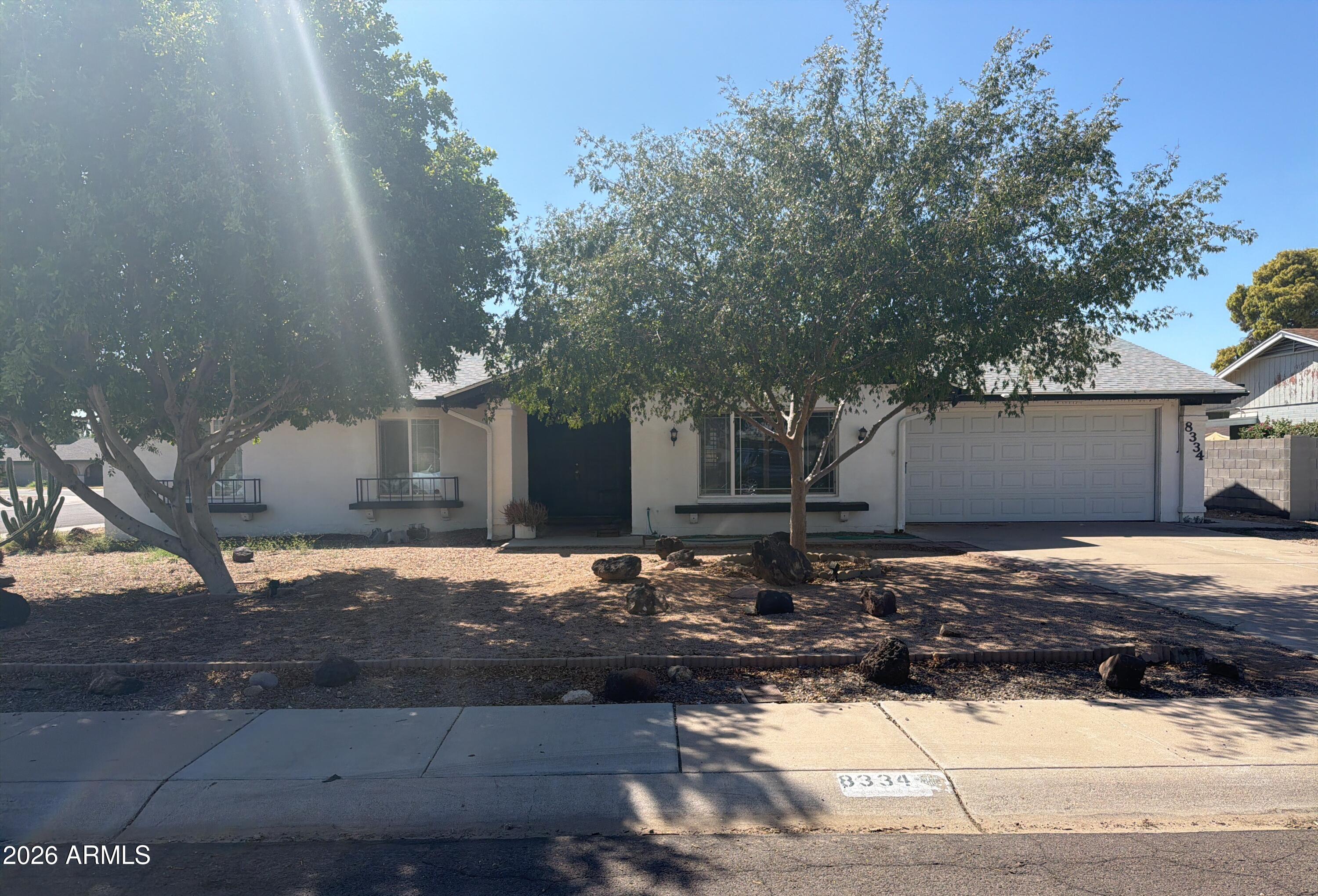 8334 N 57th Drive — photo