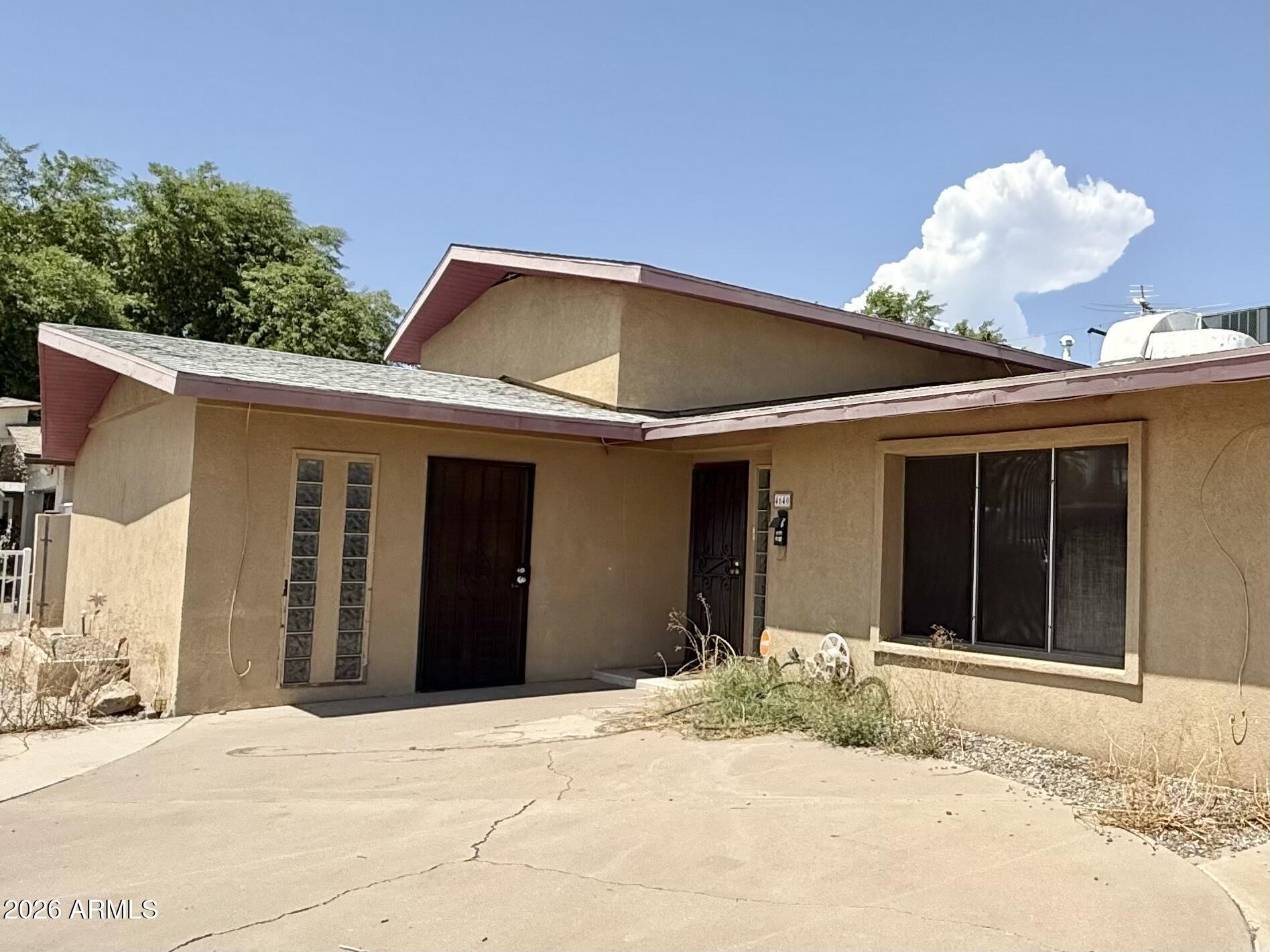 4640 W Cavalier Drive — photo