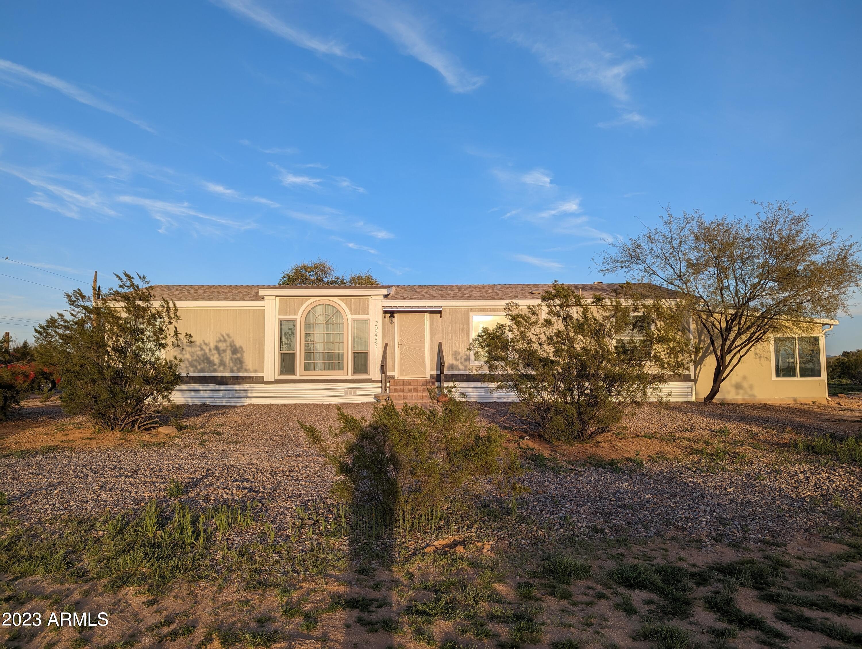 22455 E Royd Road — photo
