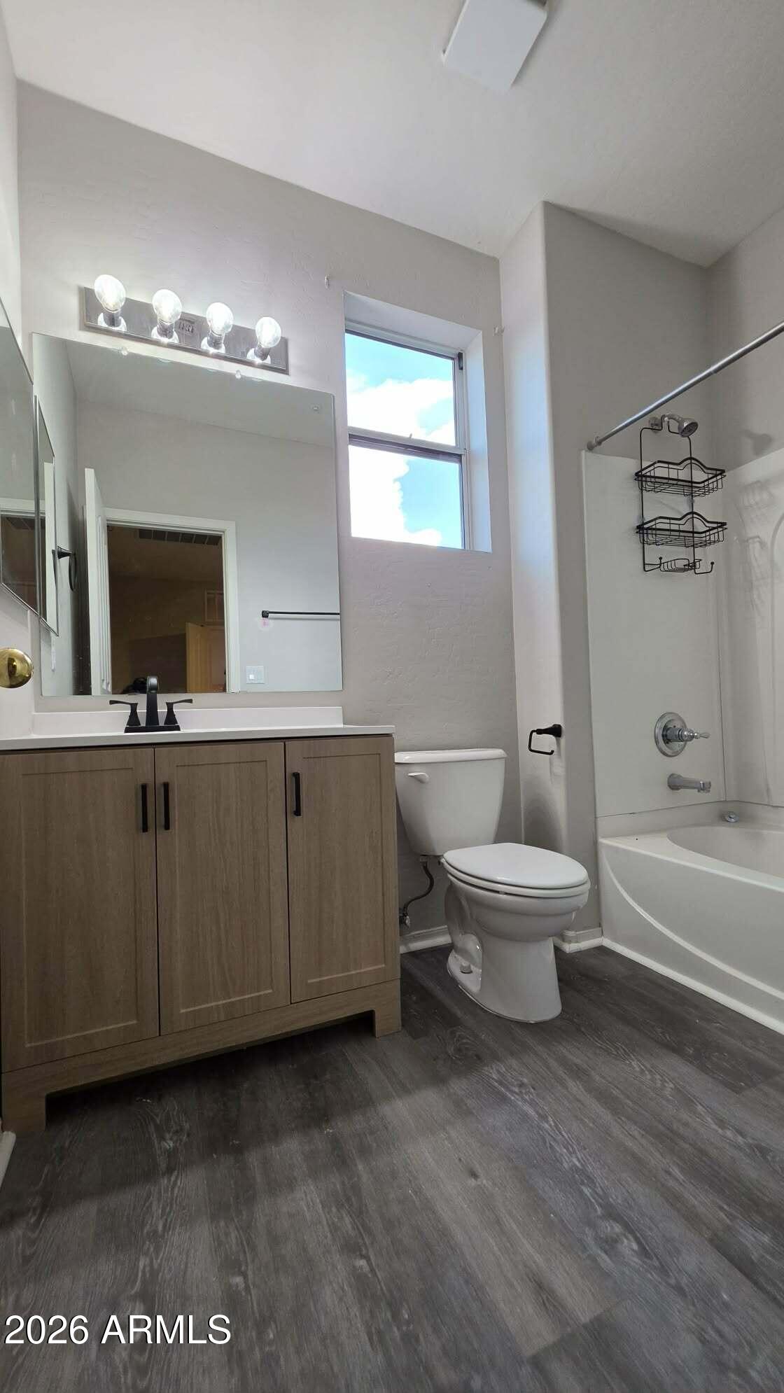 160 W Heather Court — photo