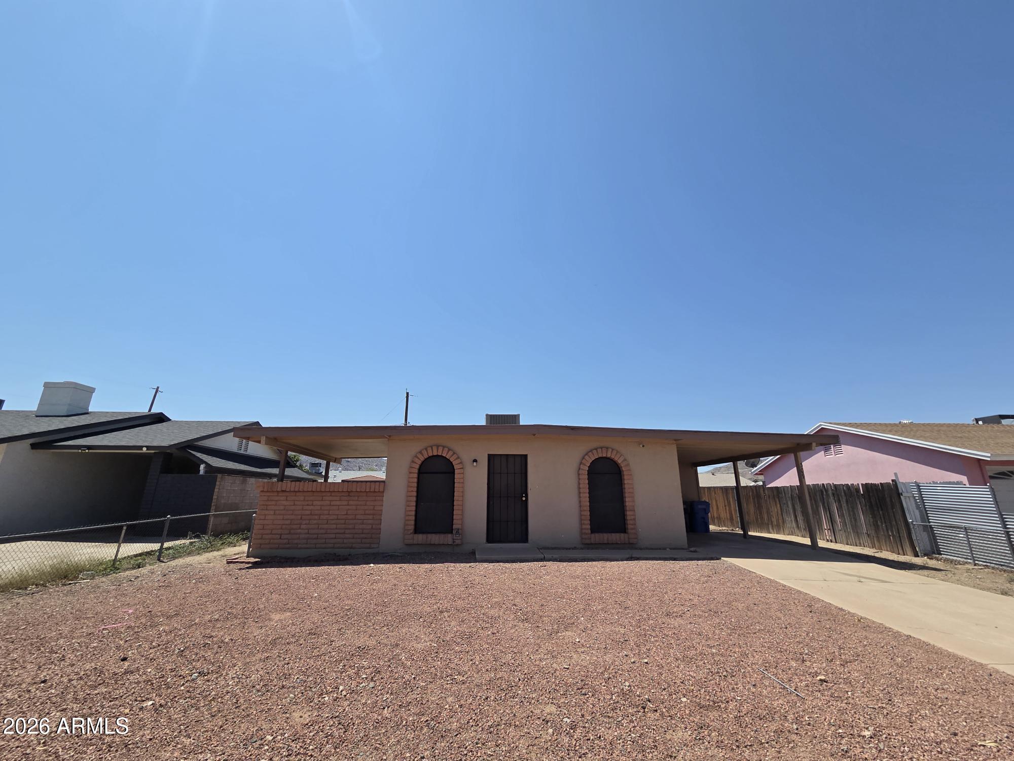 309 W Desert Drive — photo