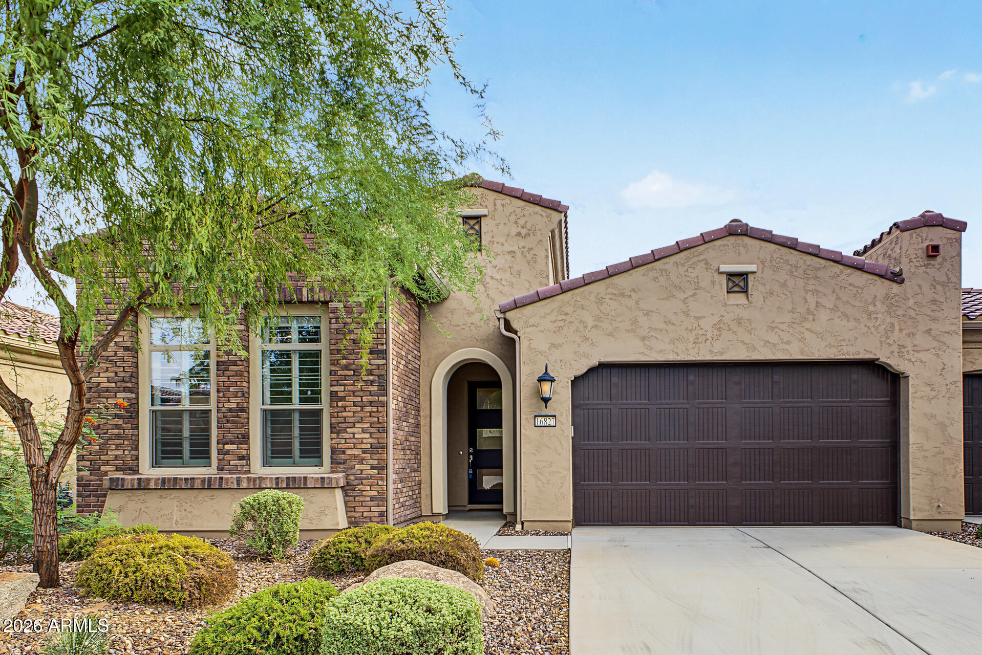 16827 W Catalina Drive — photo
