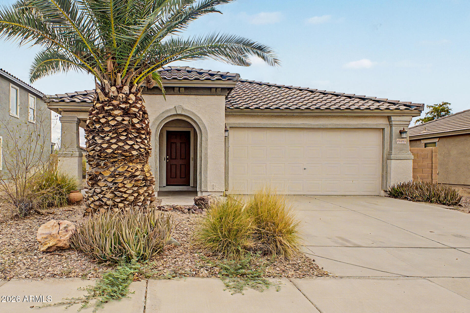 25535 W Burgess Lane — photo