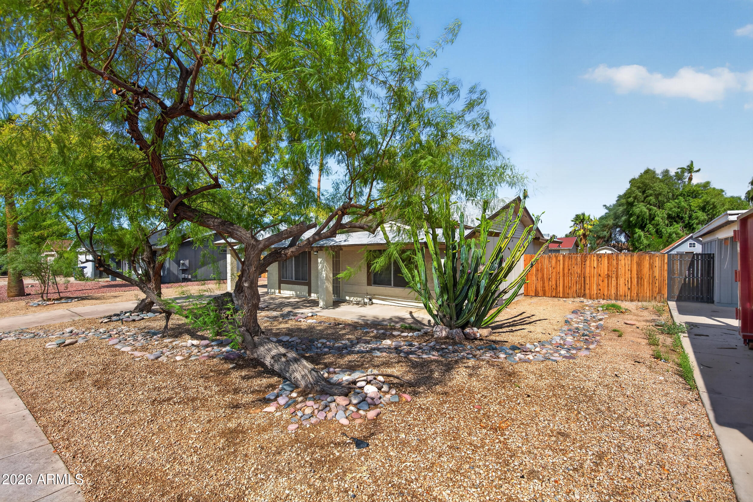 505 W el Prado Road — photo