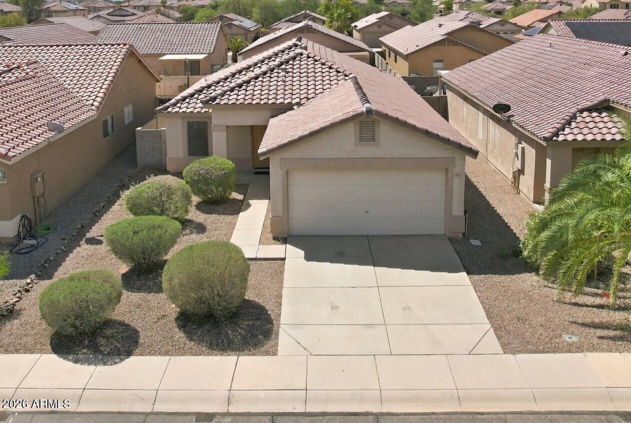 633 W Kingman Loop — photo