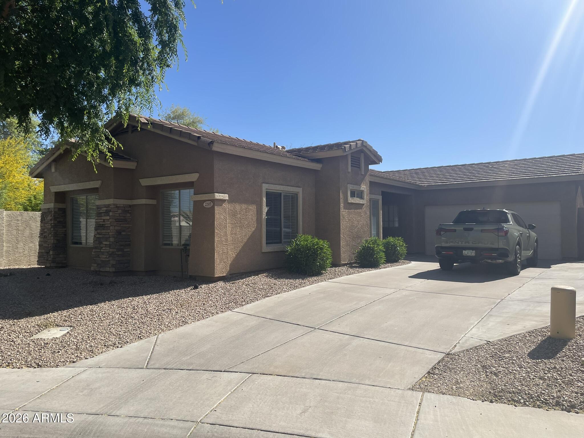 2197 N Arbor Lane — photo