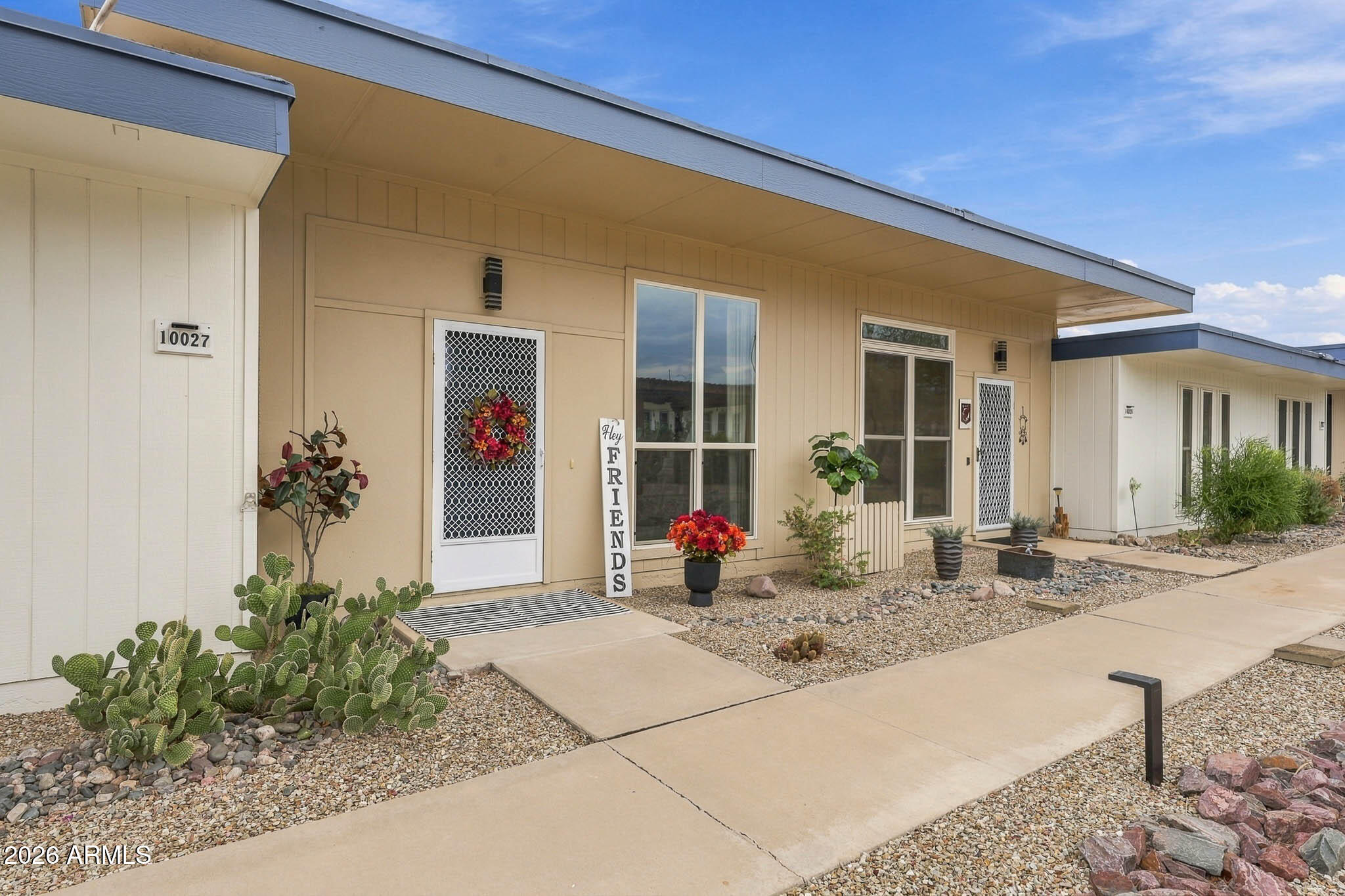 10027 W Lancaster Drive — photo