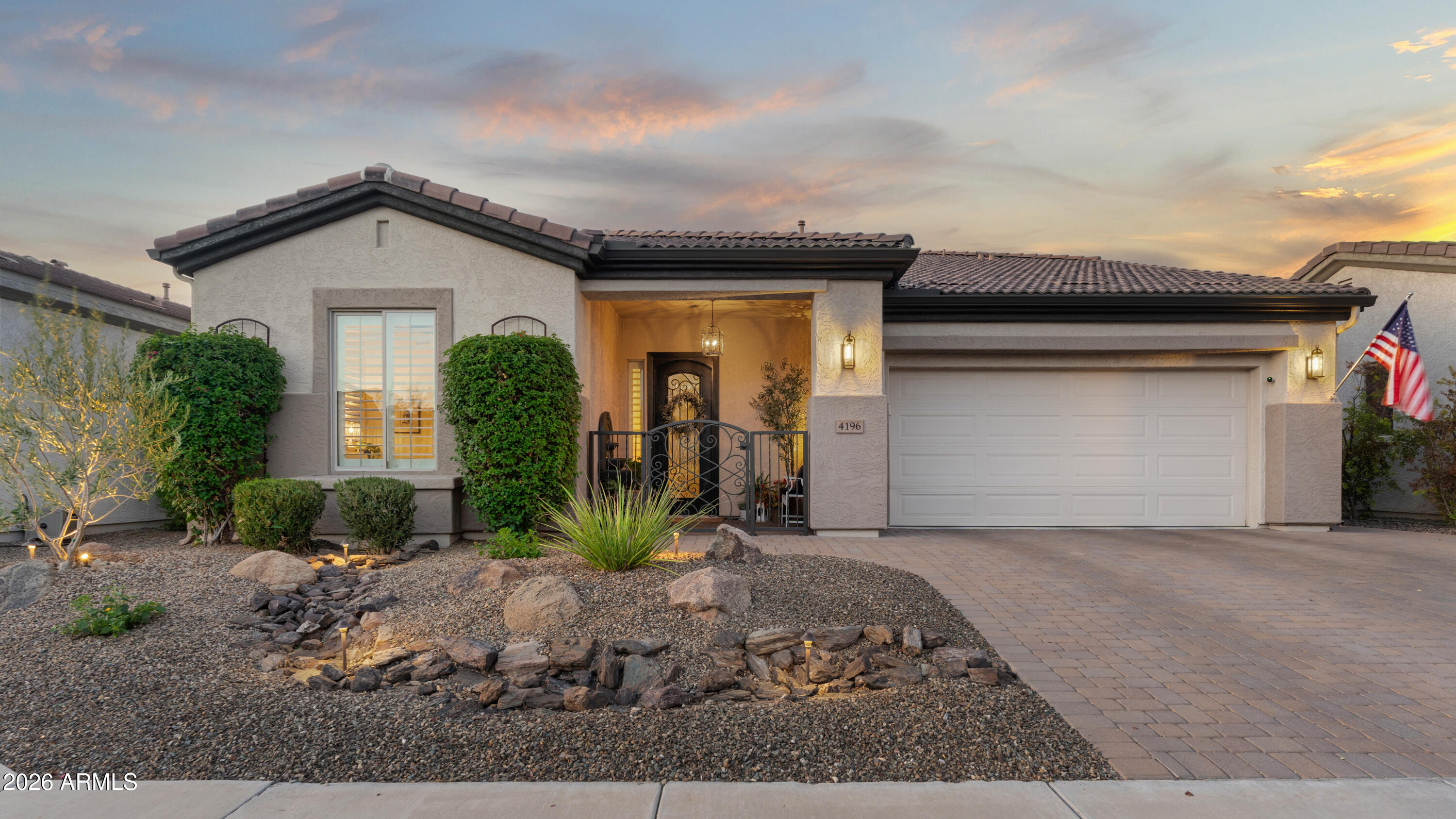 4196 E Nightingale Lane — photo