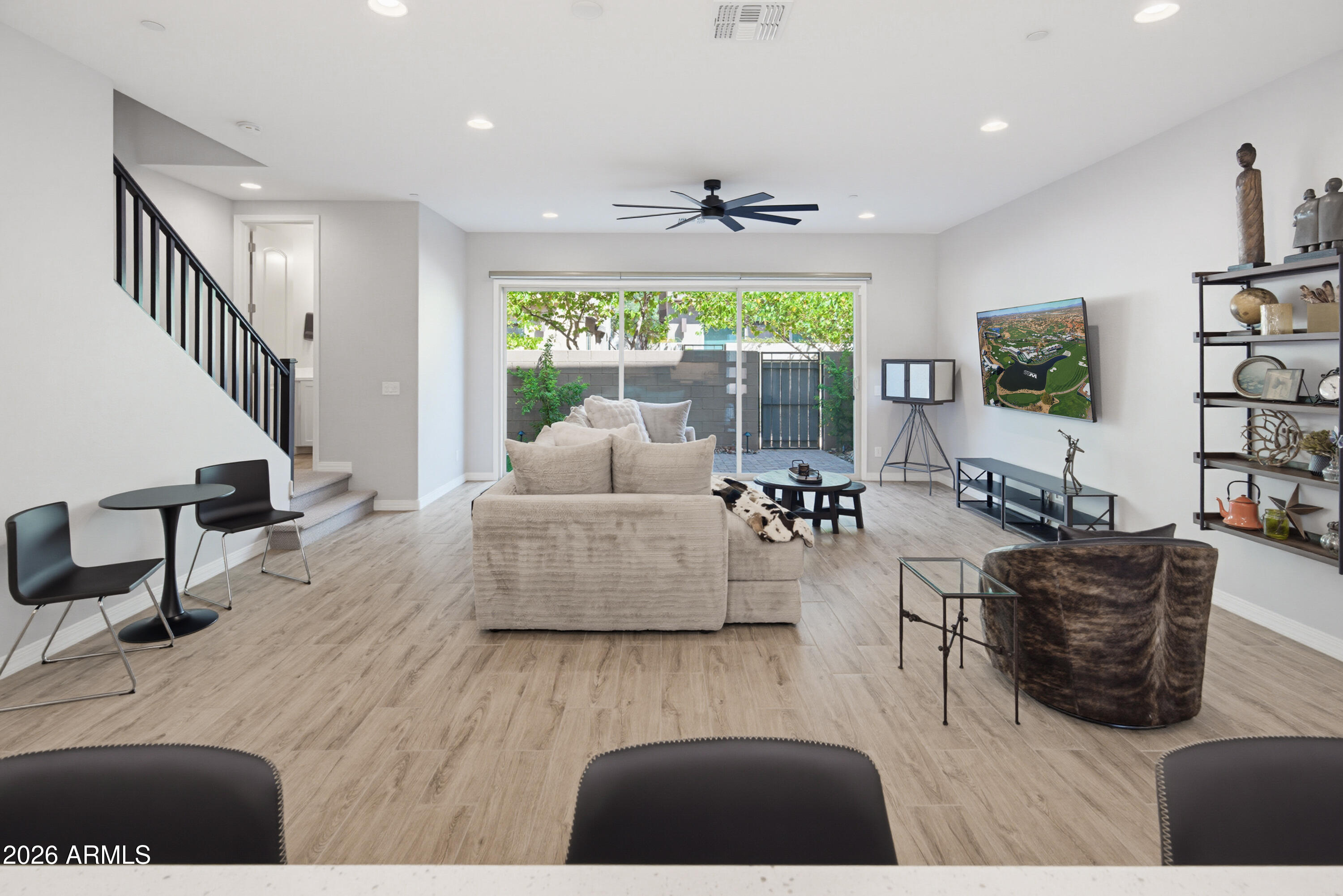 7492 E Via de Luna Drive — photo