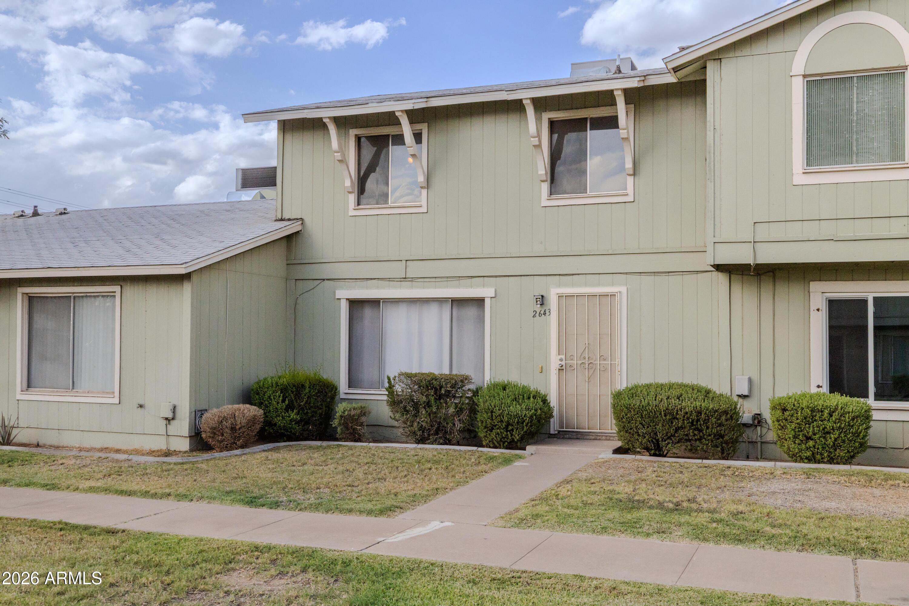 2643 W Wolf Street — photo