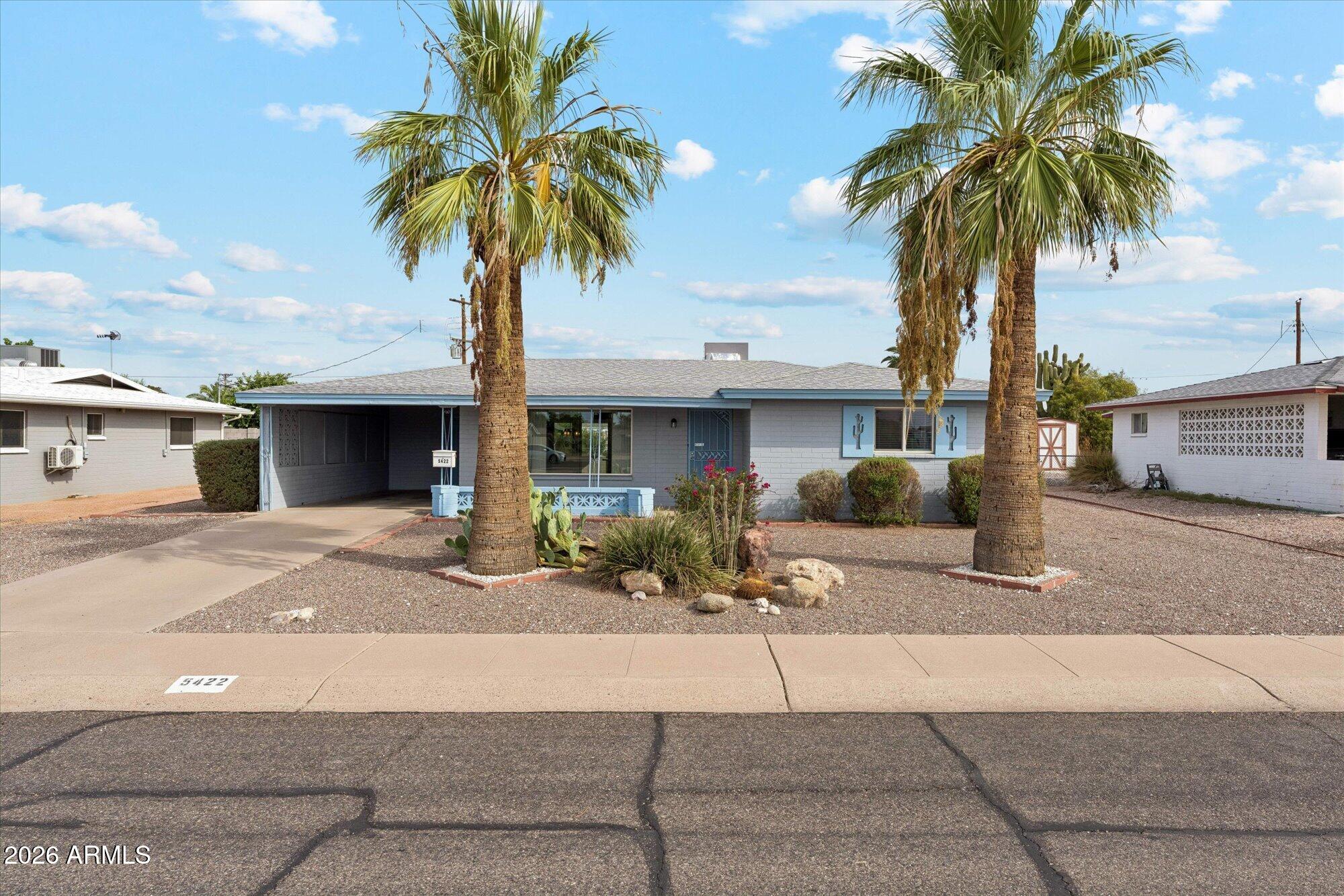 5422 E University Drive — photo