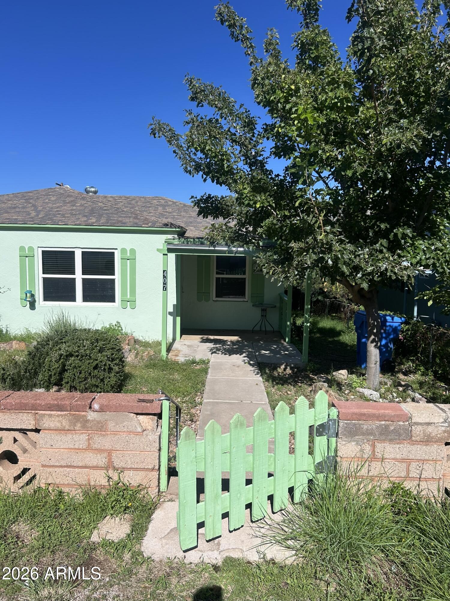 407 Campbell Street — photo