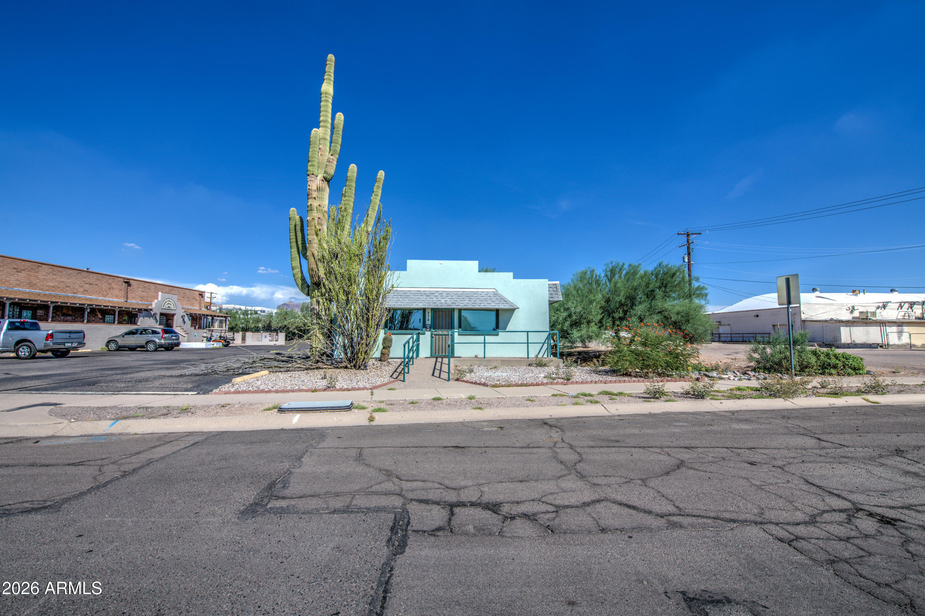 275 N Plaza Drive — photo