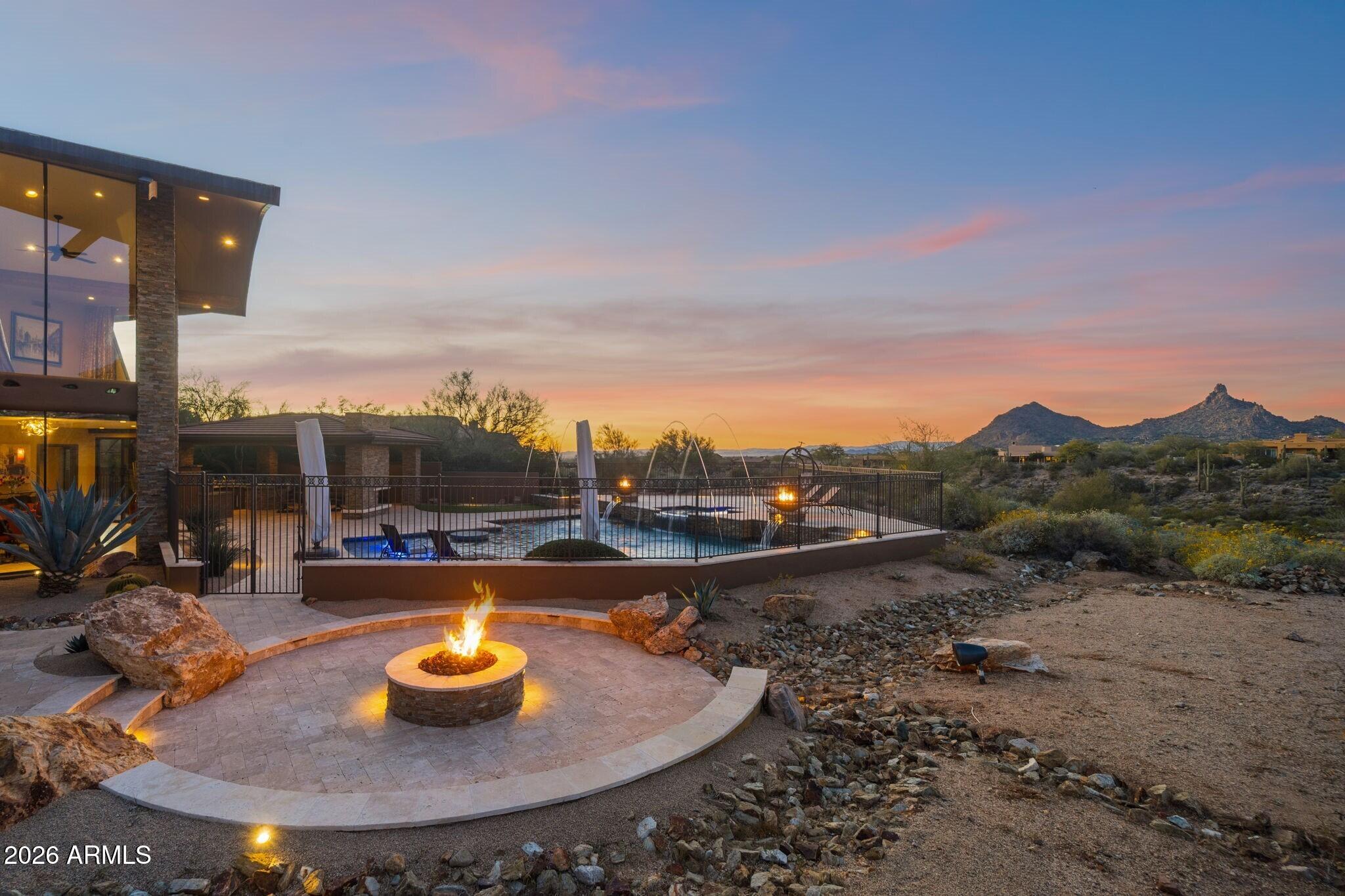 10570 E Pinnacle Peak Road — photo