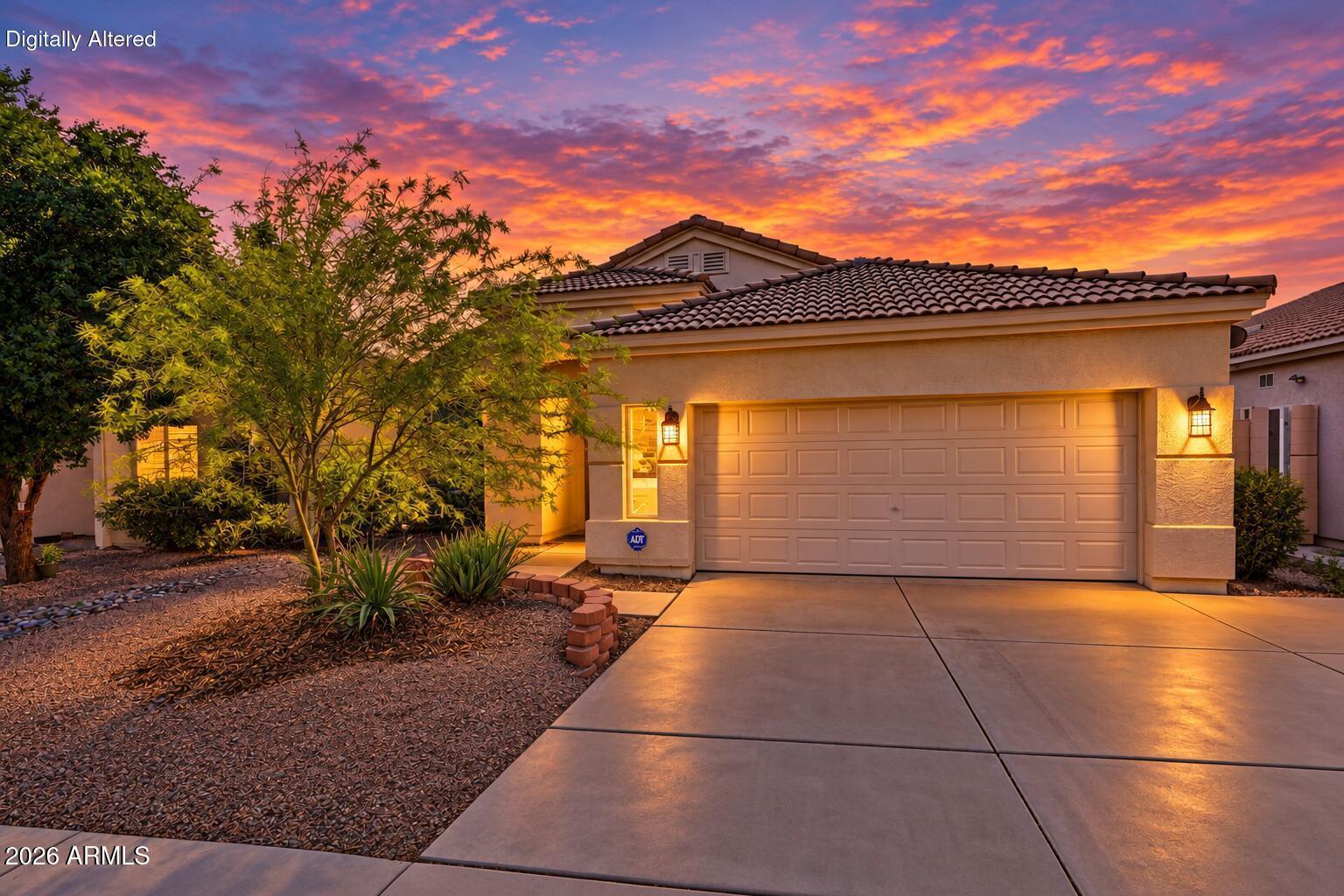 1519 E Michelle Drive — photo