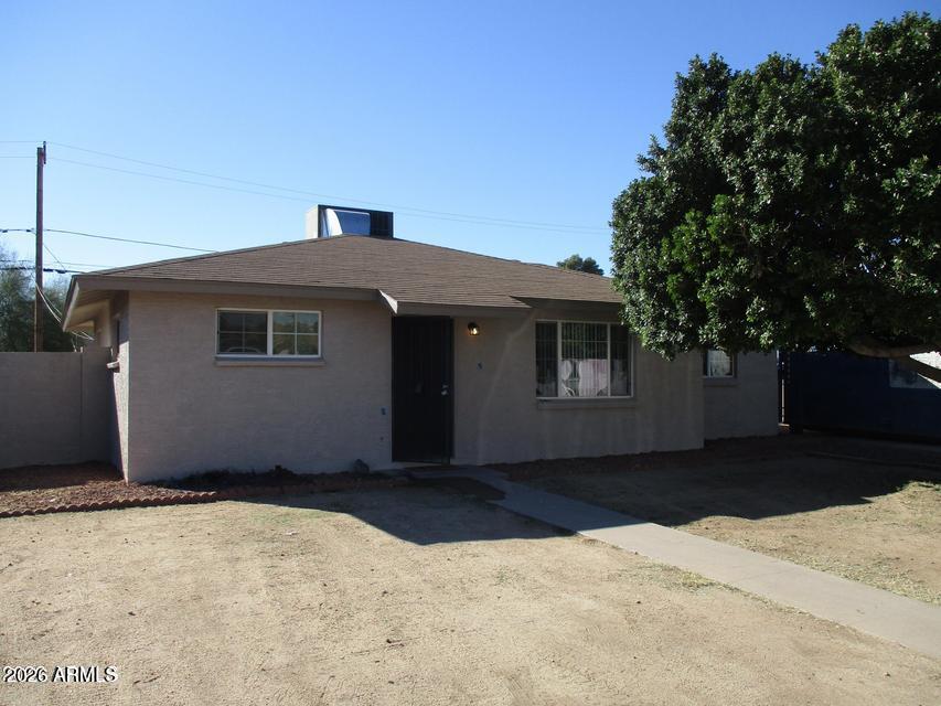 2911 W Alice Avenue — photo