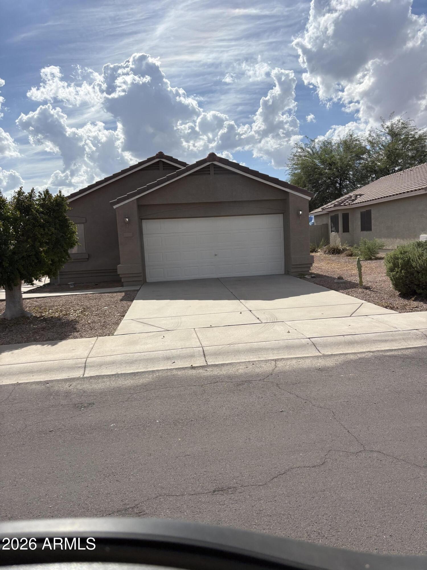 16464 N 137th Drive — photo