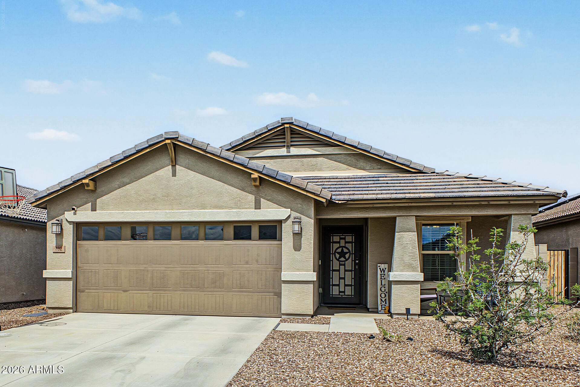 732 W Jardin Drive — photo