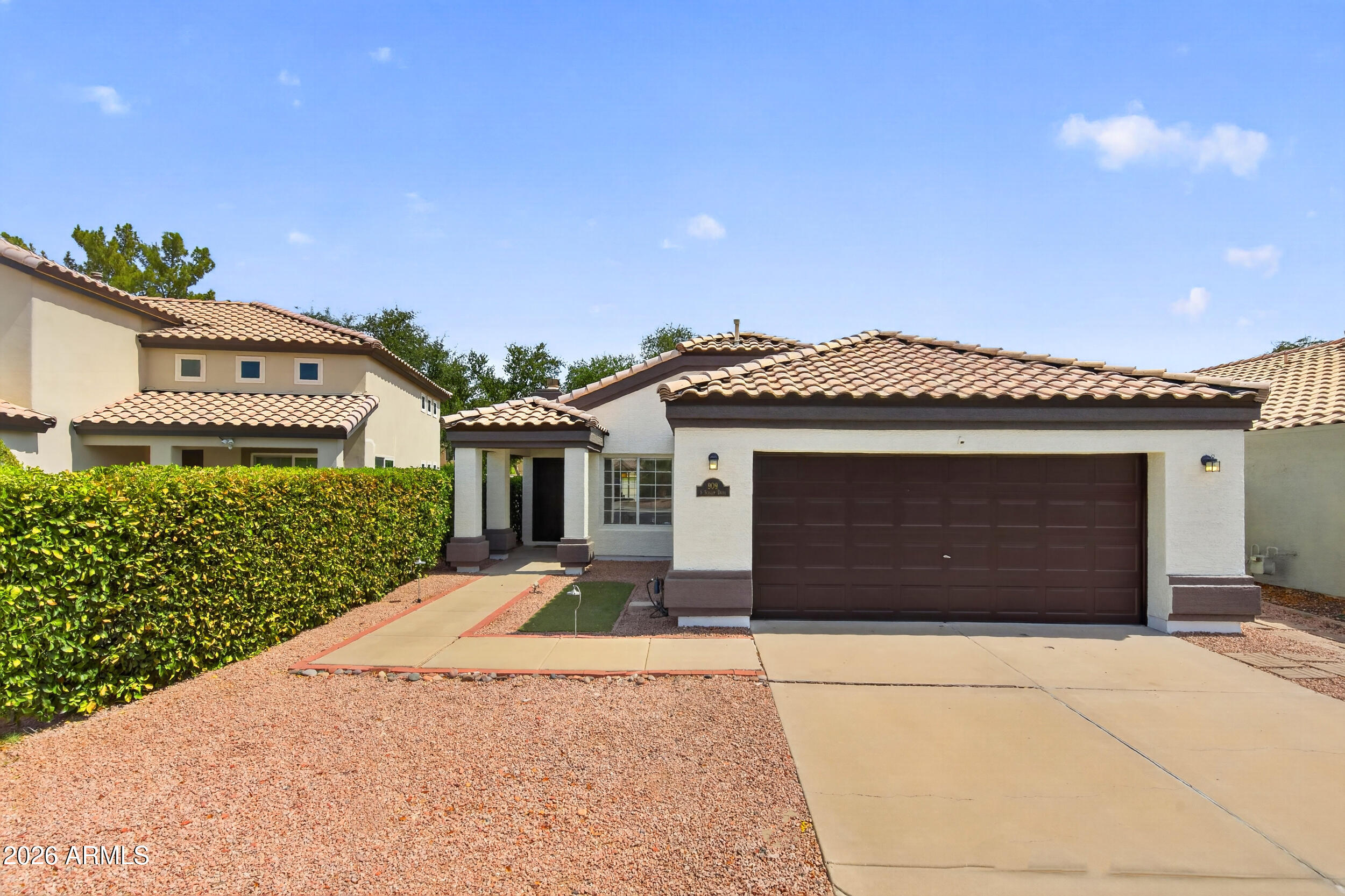 909 S Scallop Drive — photo