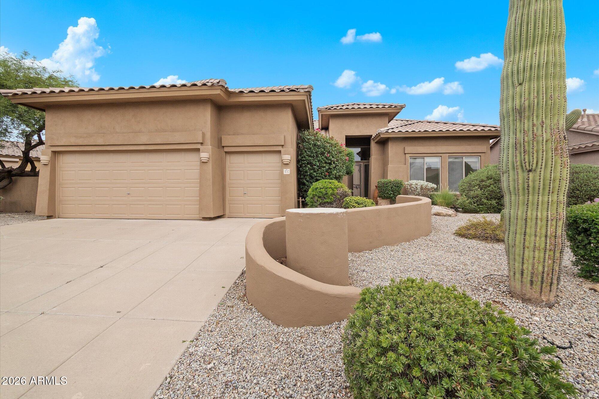 3717 N Paseo Del Sol Street — photo