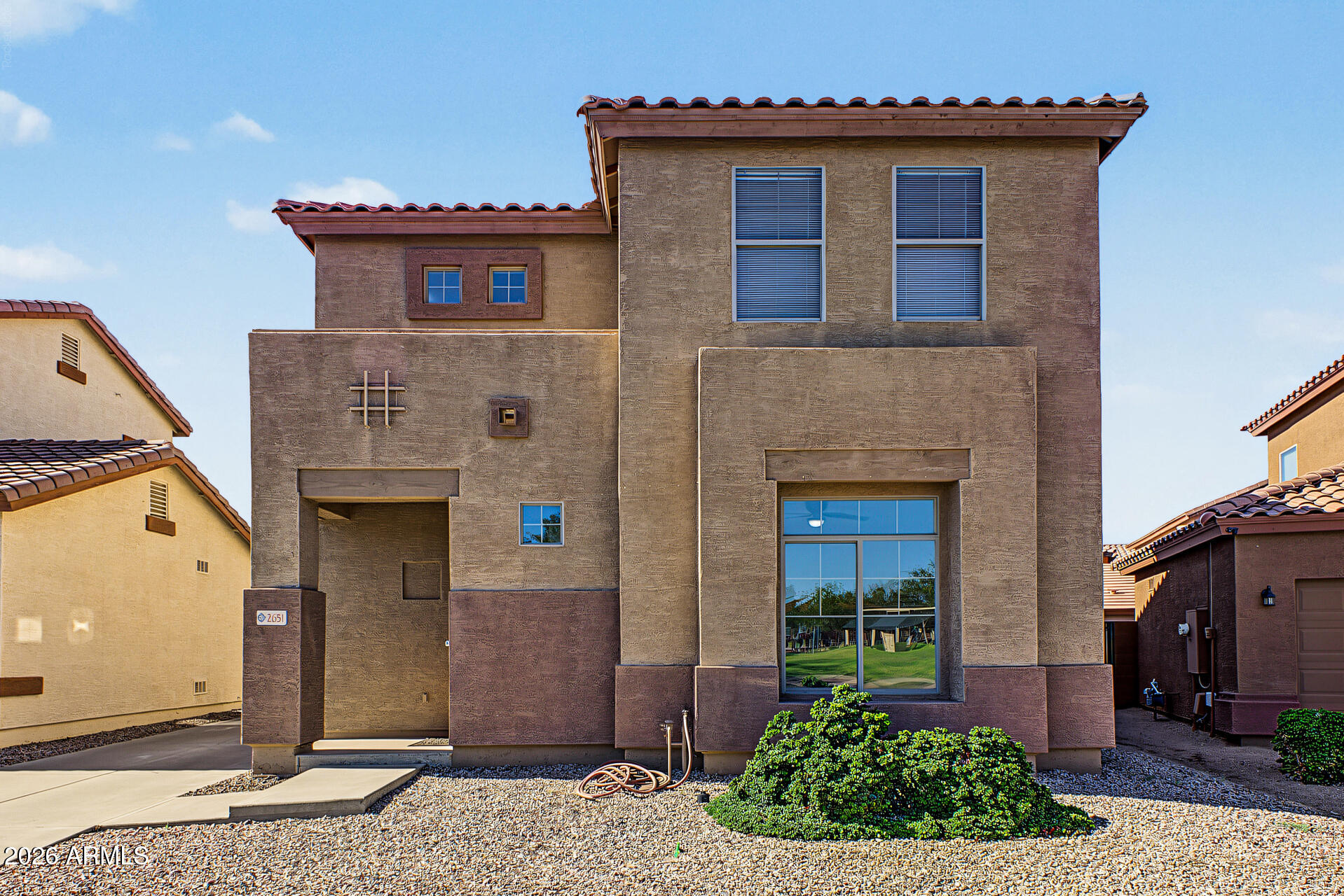 2651 E Le Grand Loop — photo