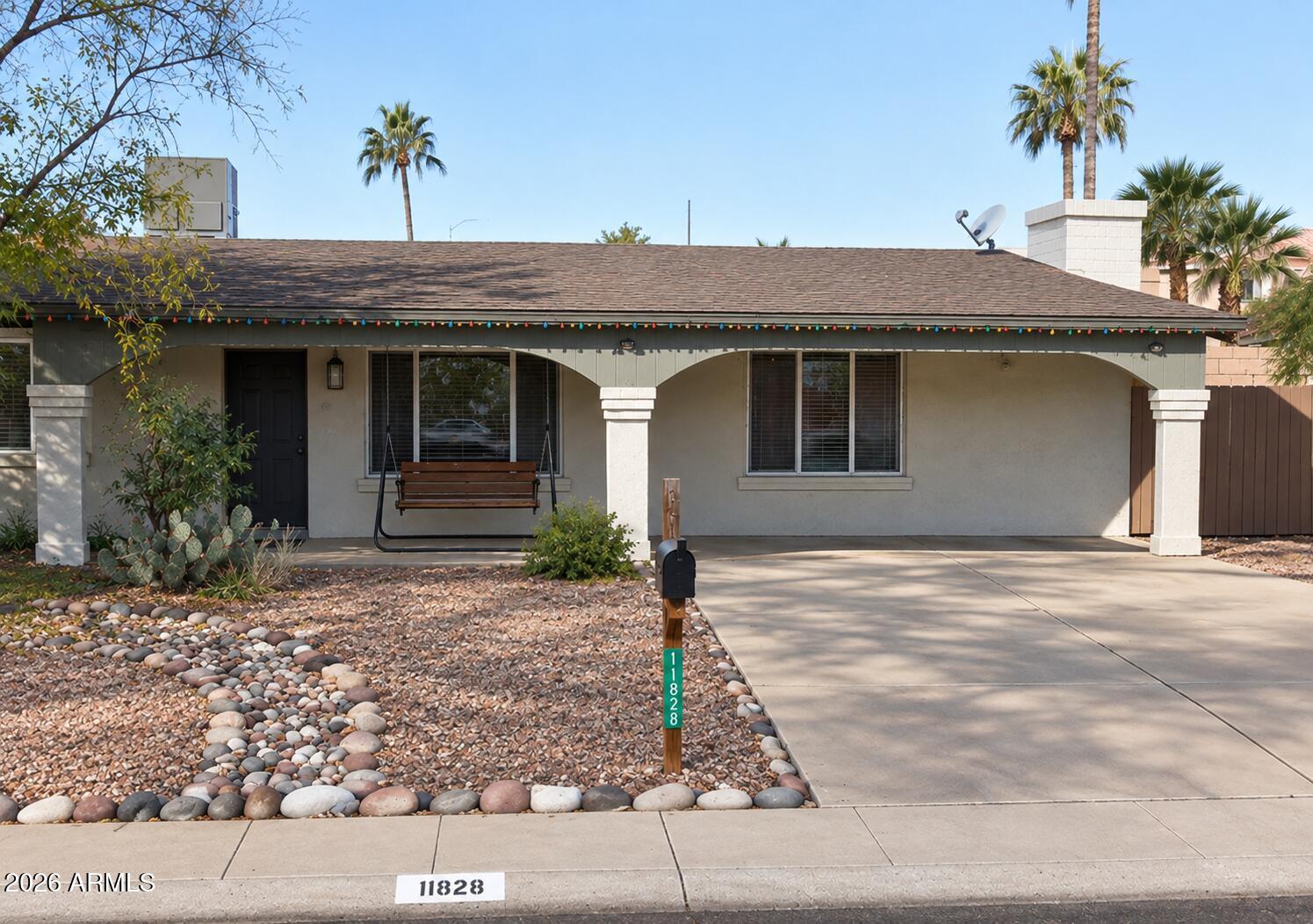 11828 N 32nd Place — photo