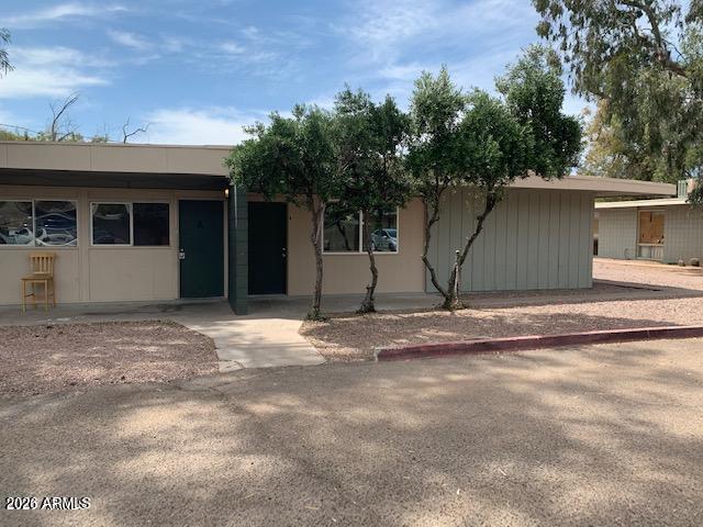 2030 W Cactus Road C — photo