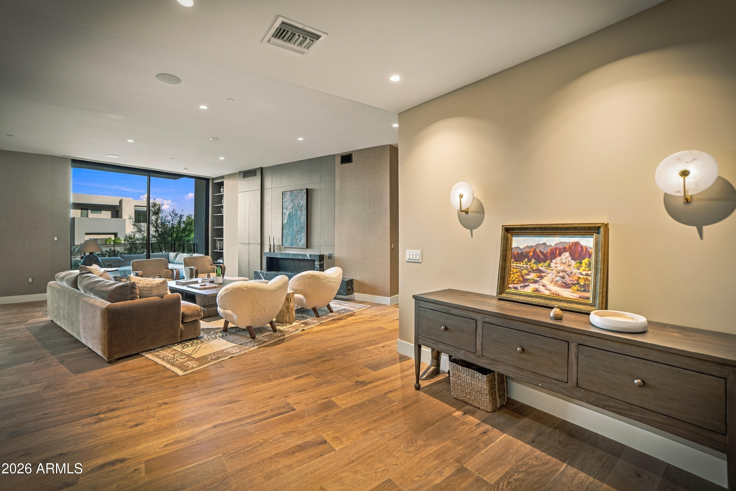 5000 N Camelback Ridge Drive 108 — photo