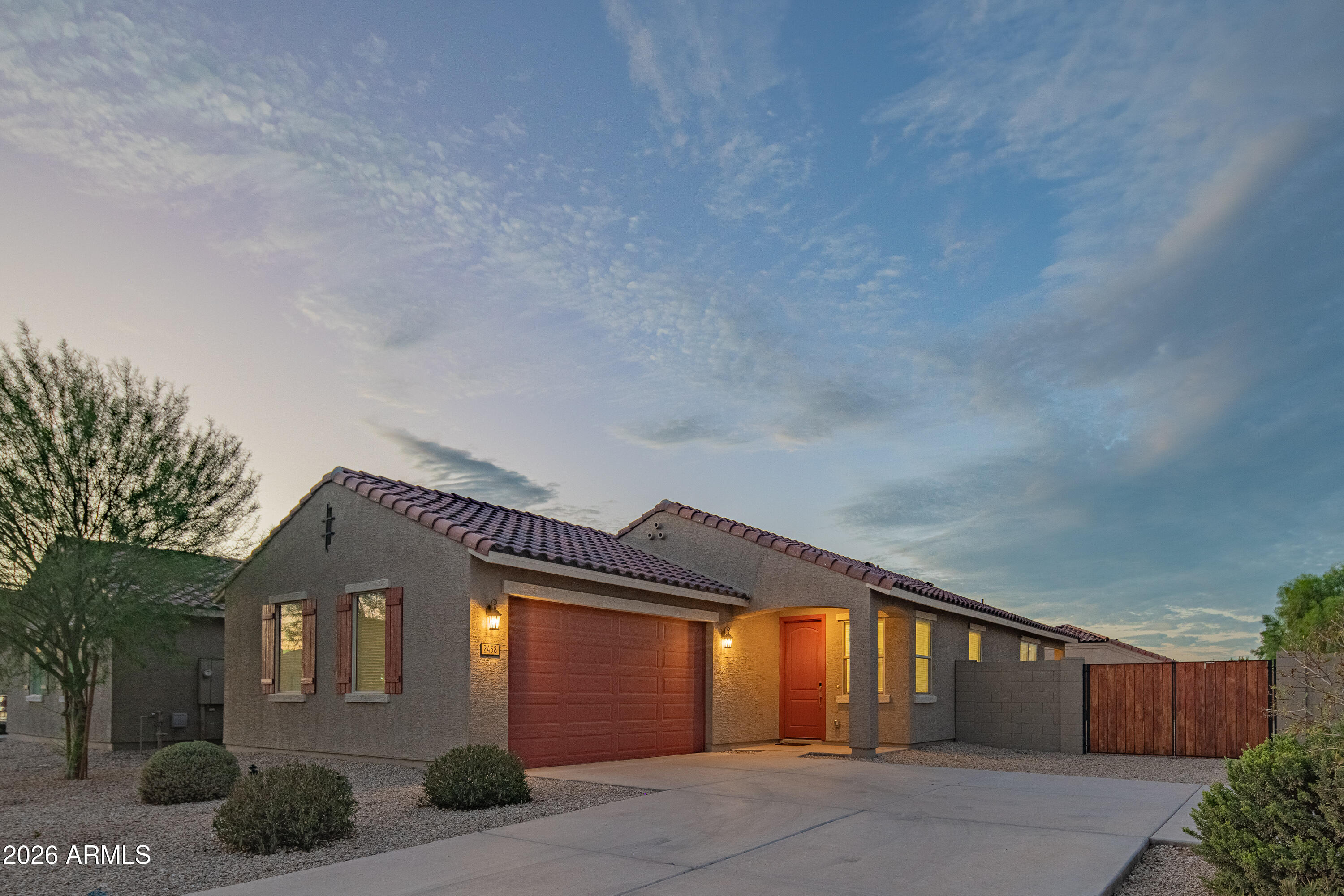 2458 E Alonso Drive — photo