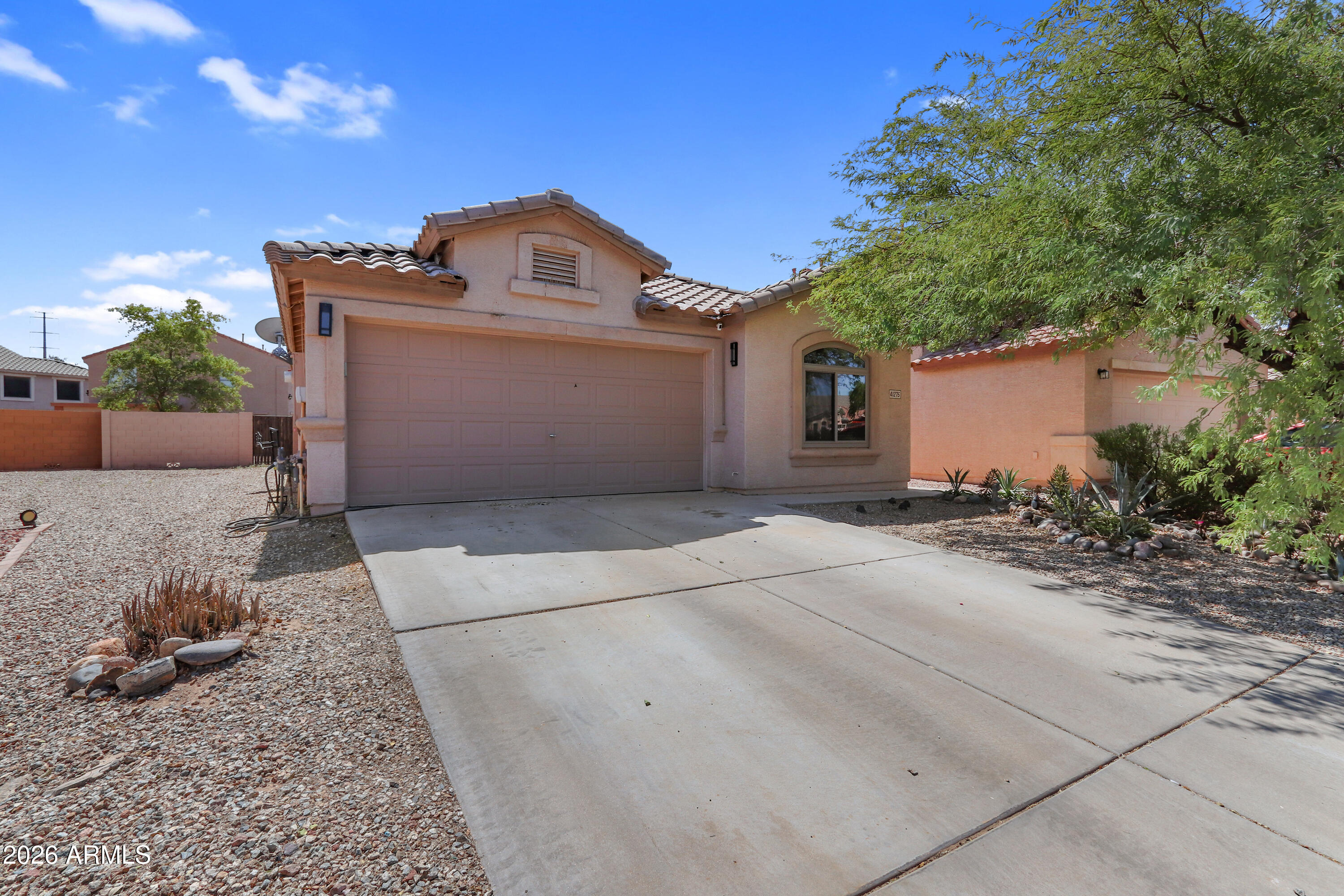 41275 W Pryor Lane — photo