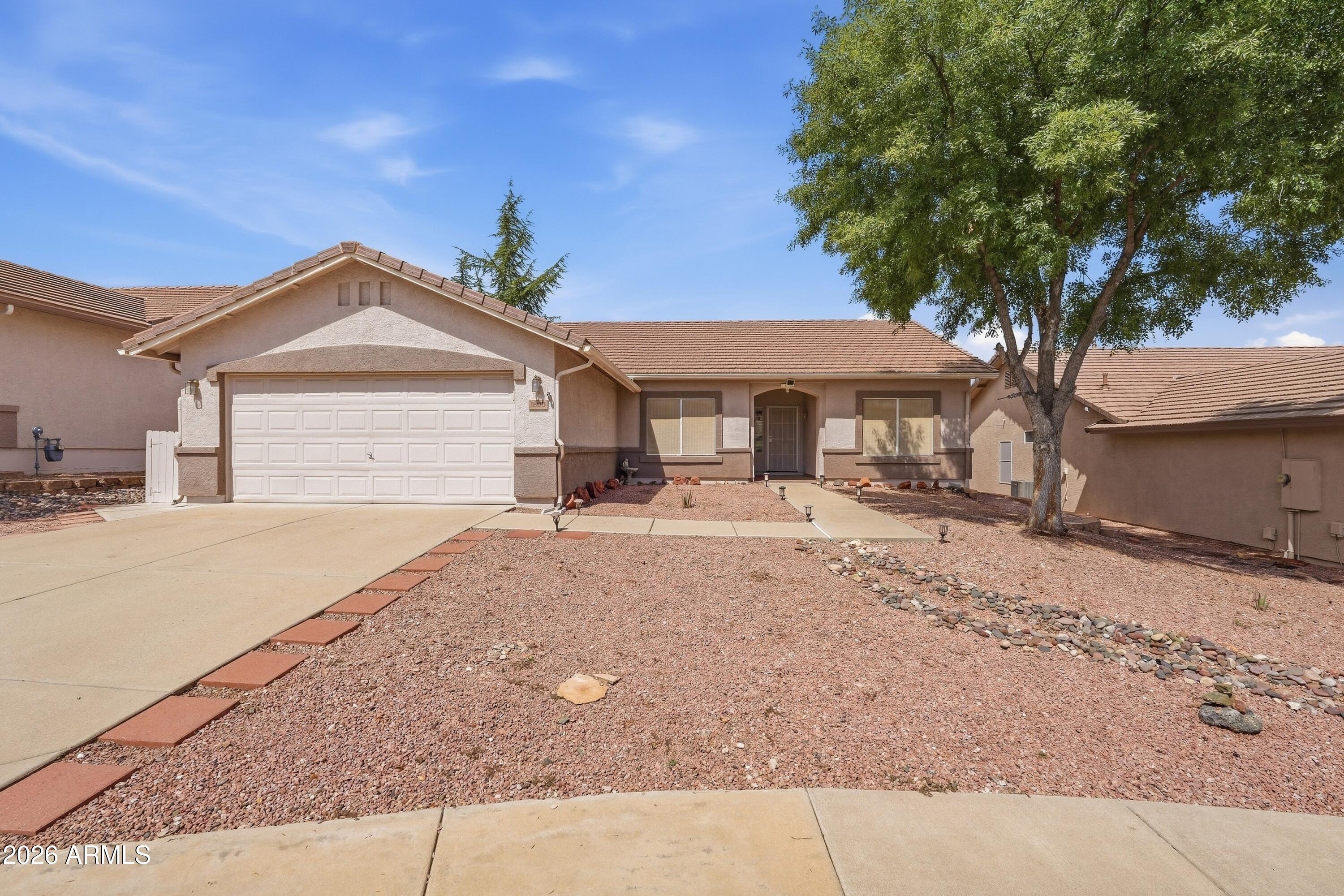 1800 W Desert Willow Drive — photo