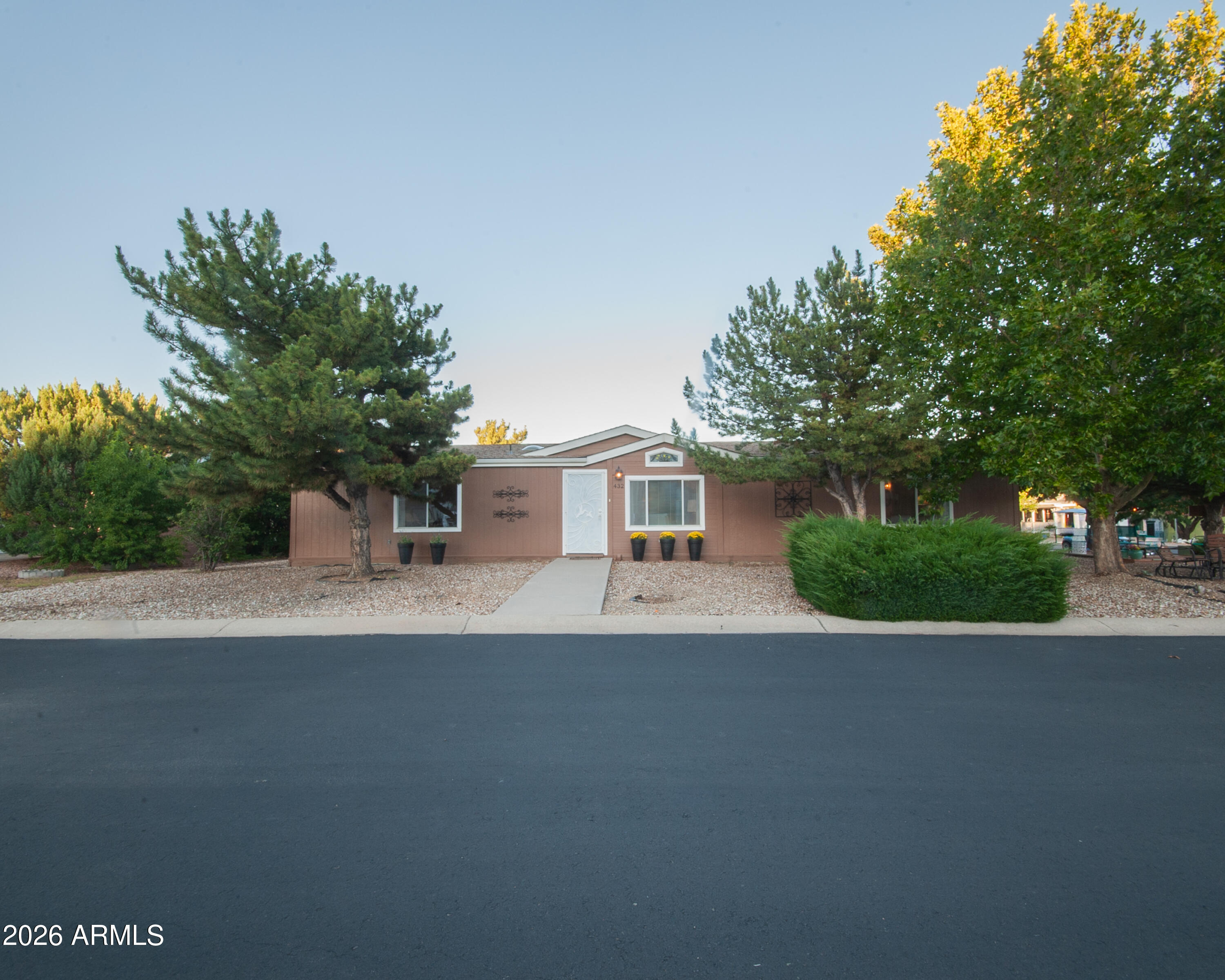 12100 E Obsidian Loop Road — photo
