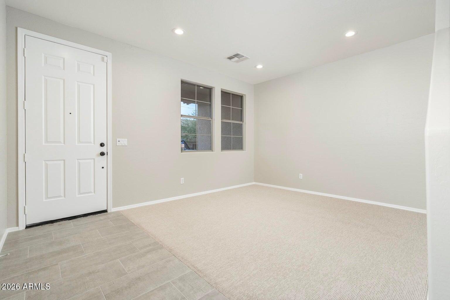 1910 E Patrick Lane, Phoenix, AZ 85024 — photo 2