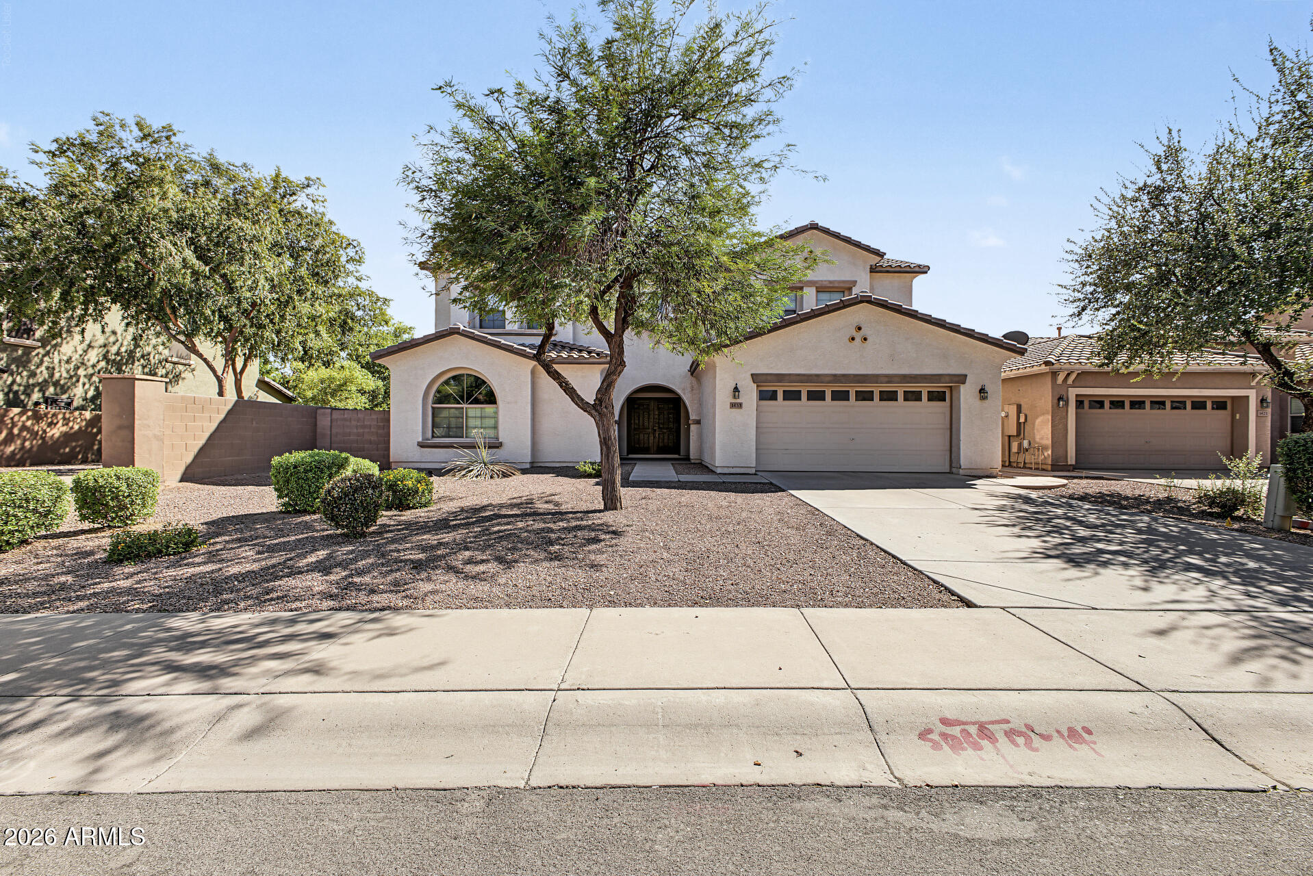 1433 E Canyon Creek Drive — photo