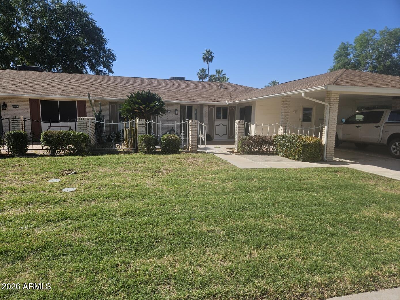 9915 W Newport Drive — photo