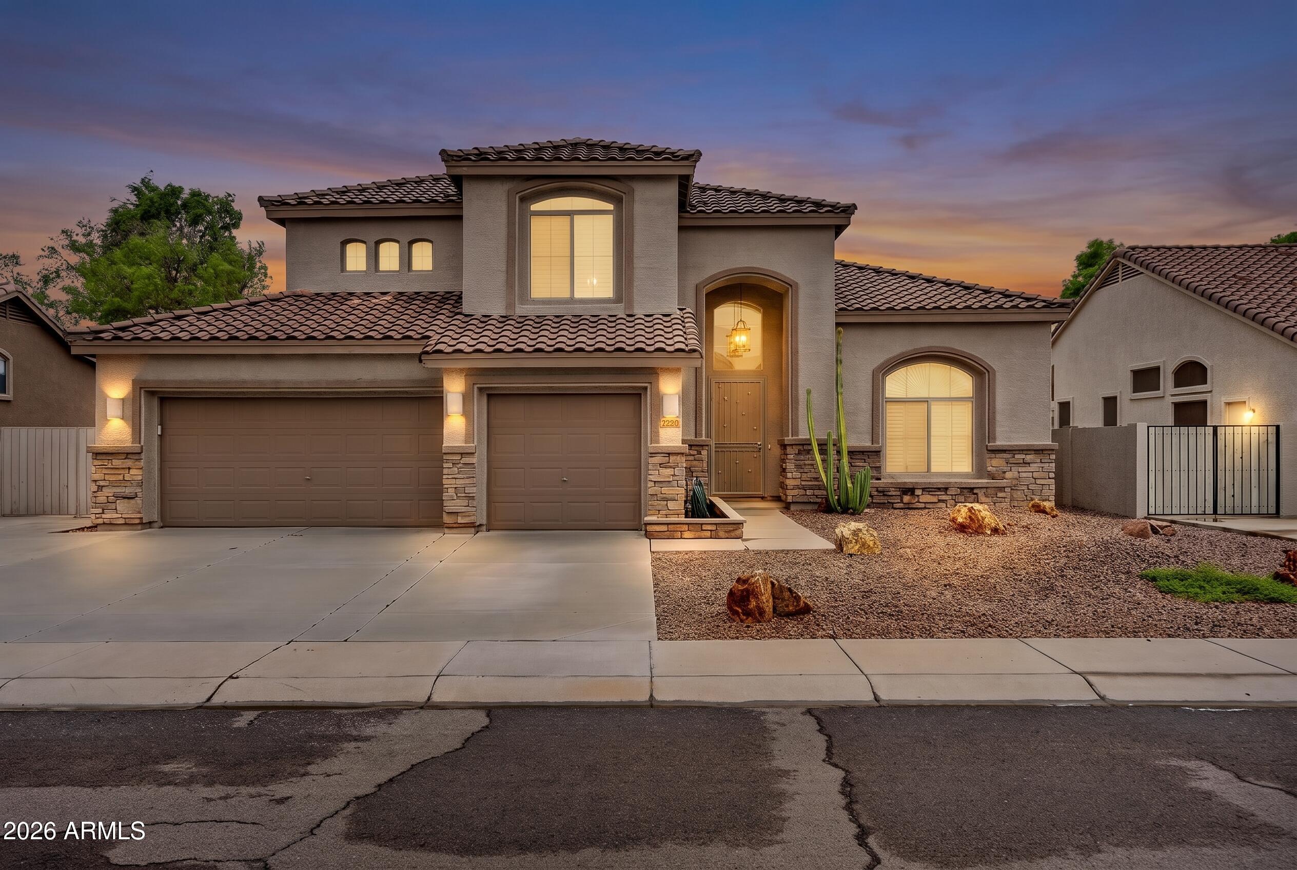 7220 W Melinda Lane — photo