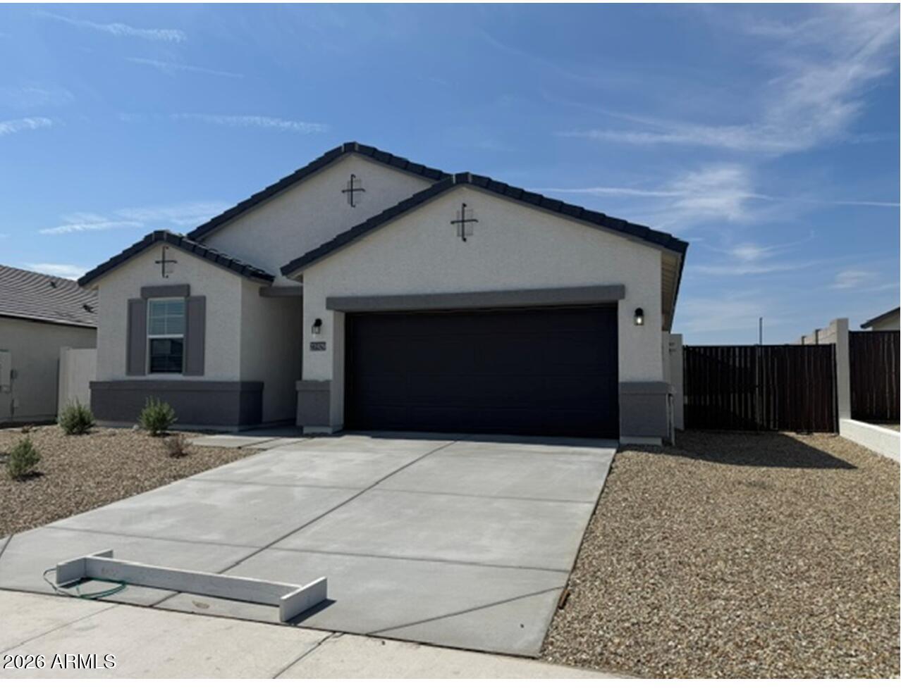 23950 W Yavapai Street — photo